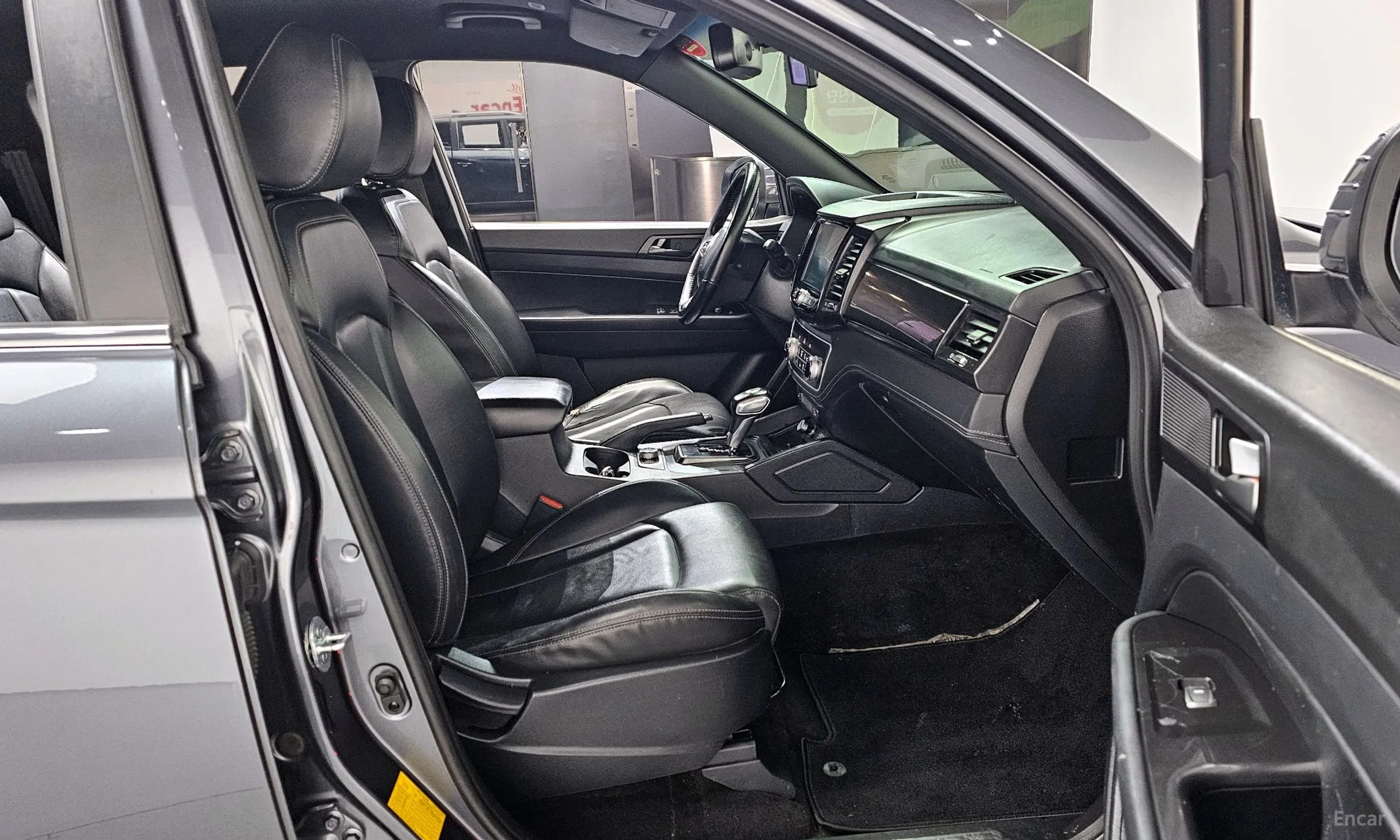 KG Mobility (SsangYong) Rexton Sports превью 10