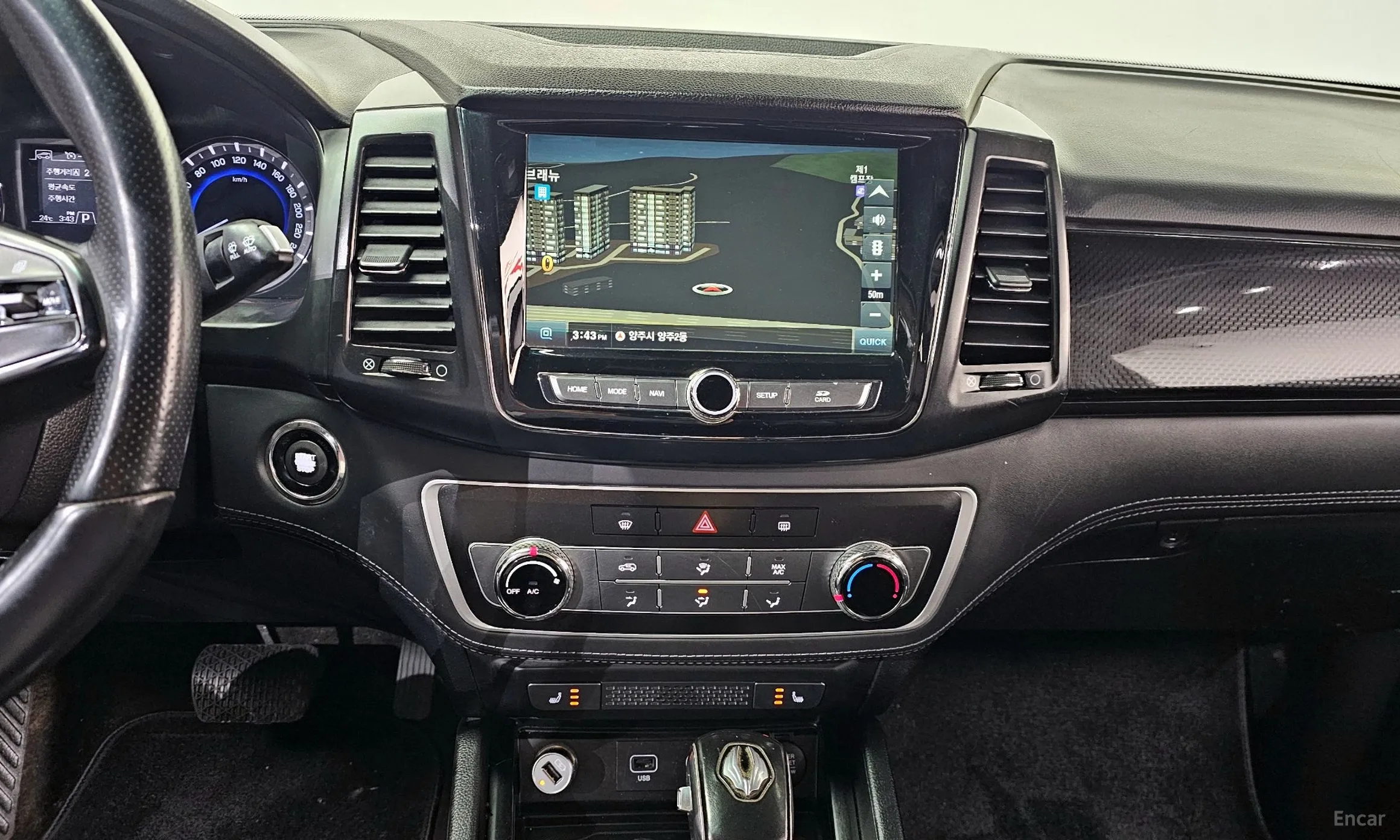KG Mobility (SsangYong) Rexton Sports превью 15