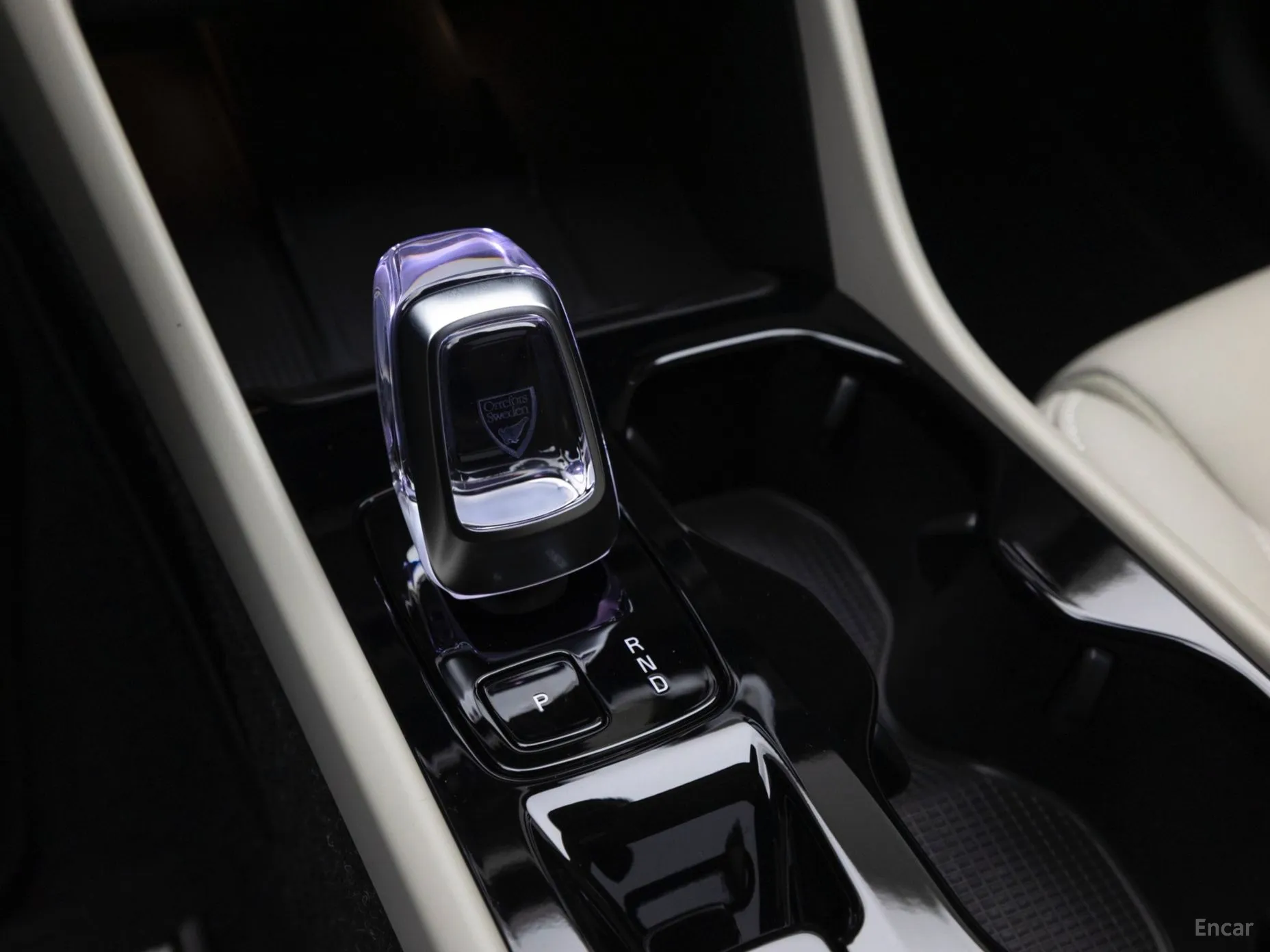 Volvo XC40 превью 13
