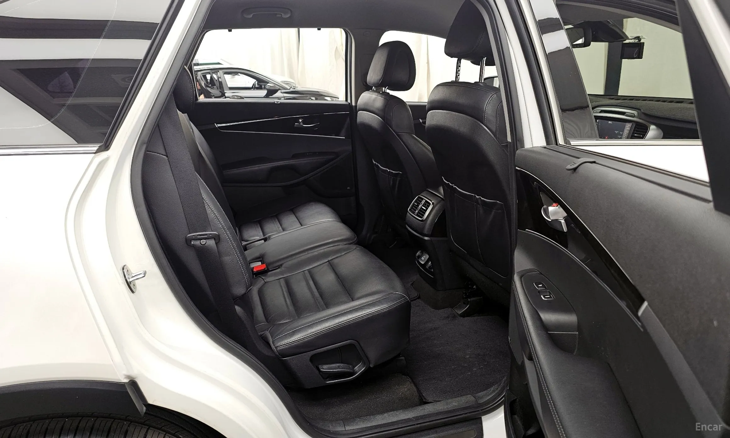 Kia Sorento превью 12