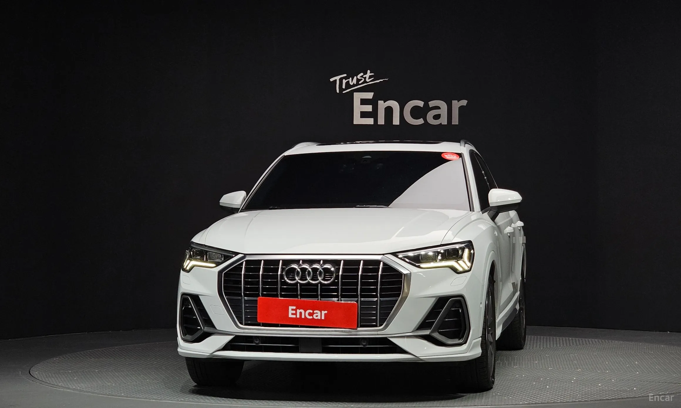 Audi Q3 (F3) превью 3