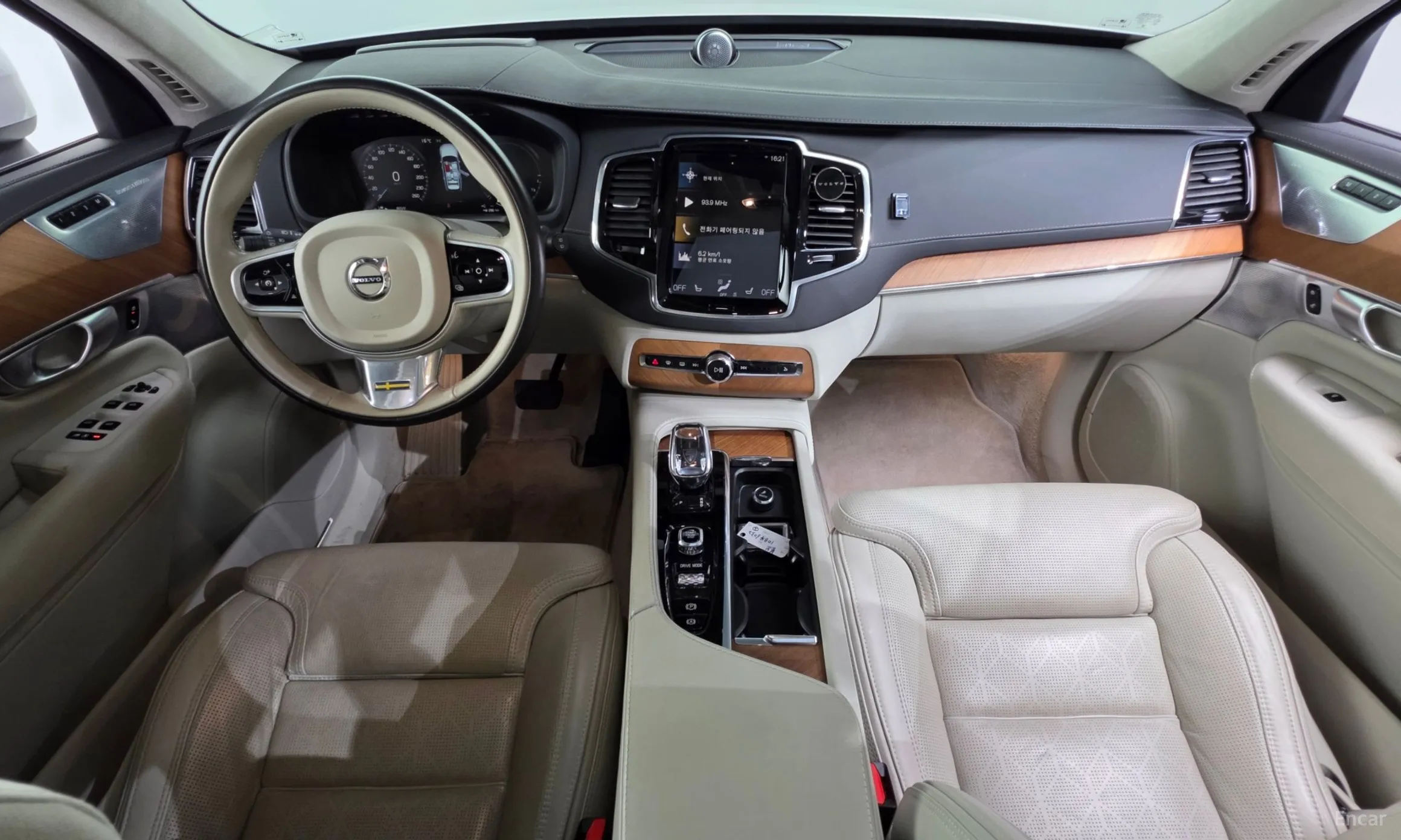 Volvo XC90 Gen 2 превью 7