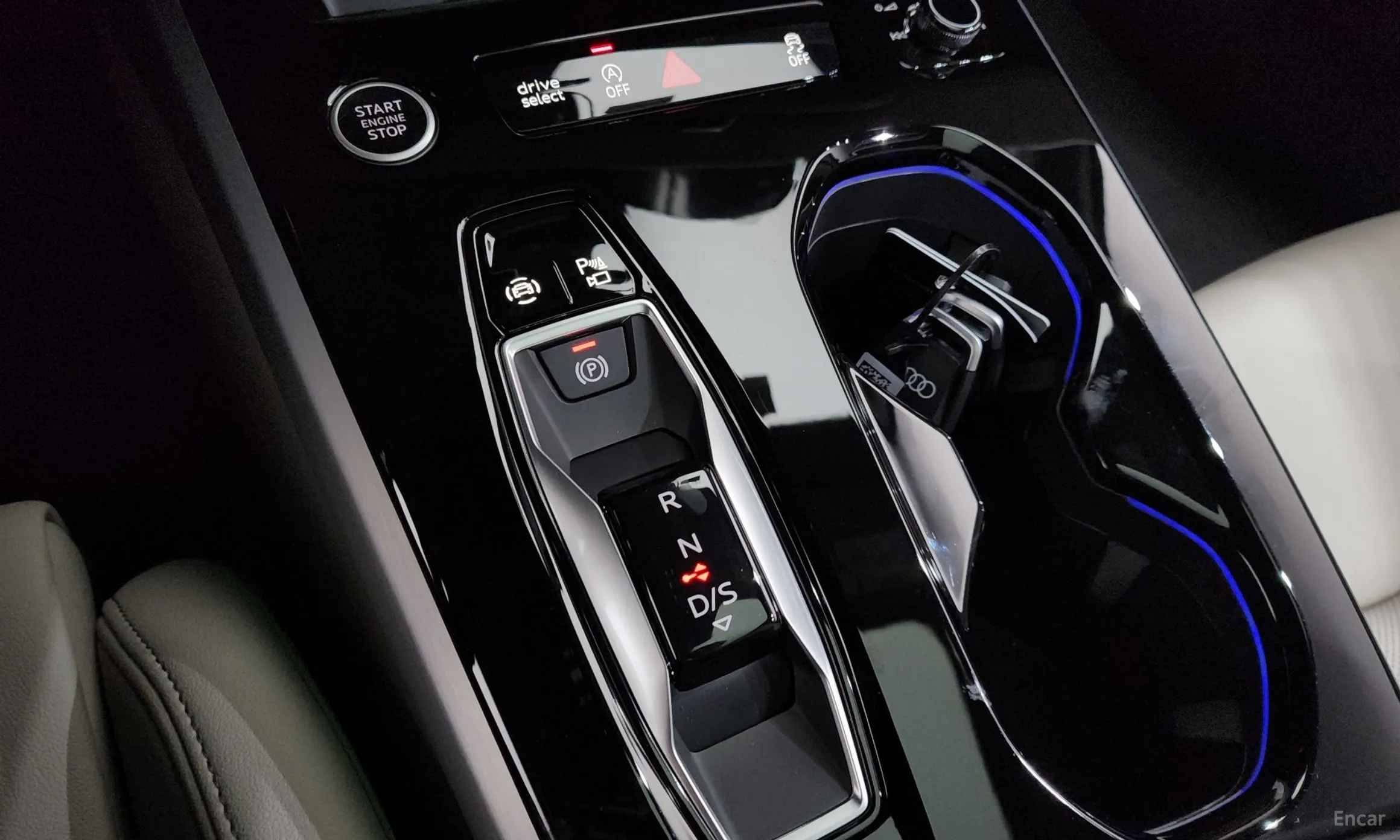 Audi A5 (B10) превью 9