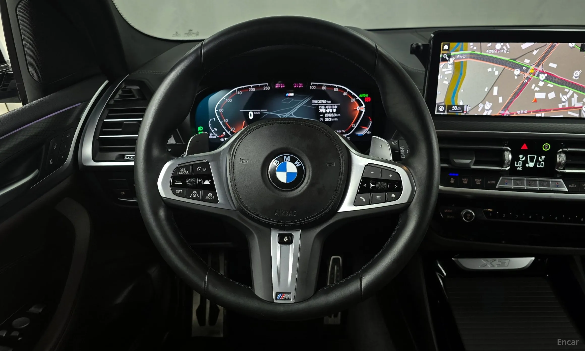 BMW X3 (G01) превью 13