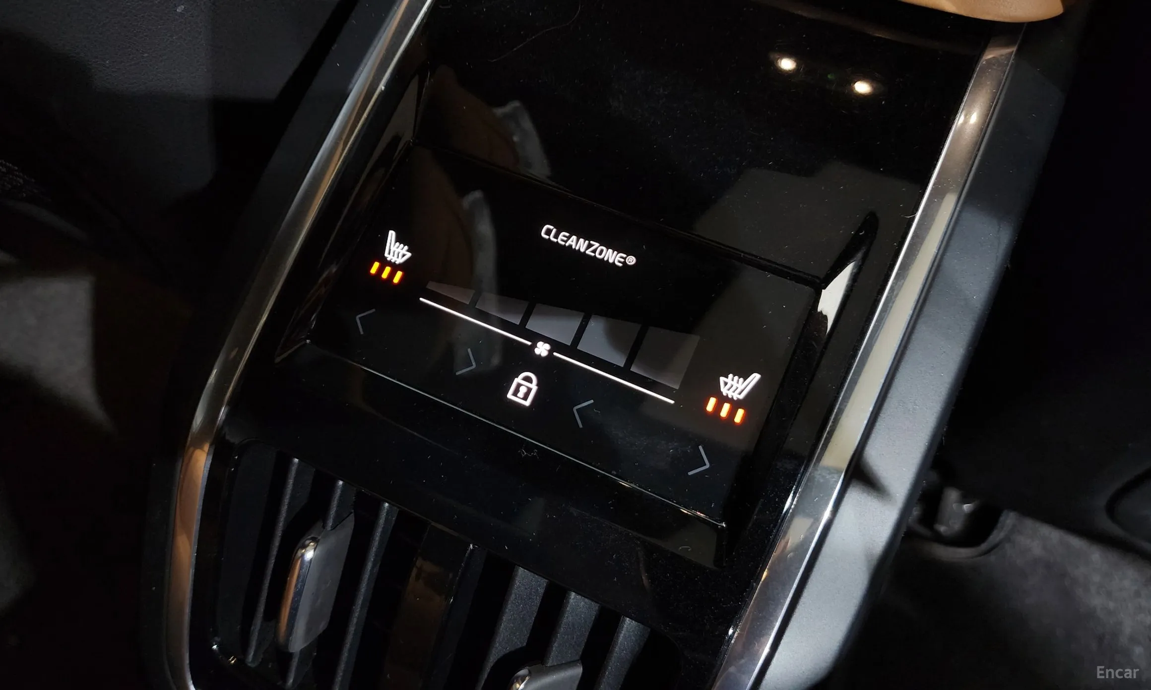 Volvo S90 превью 19