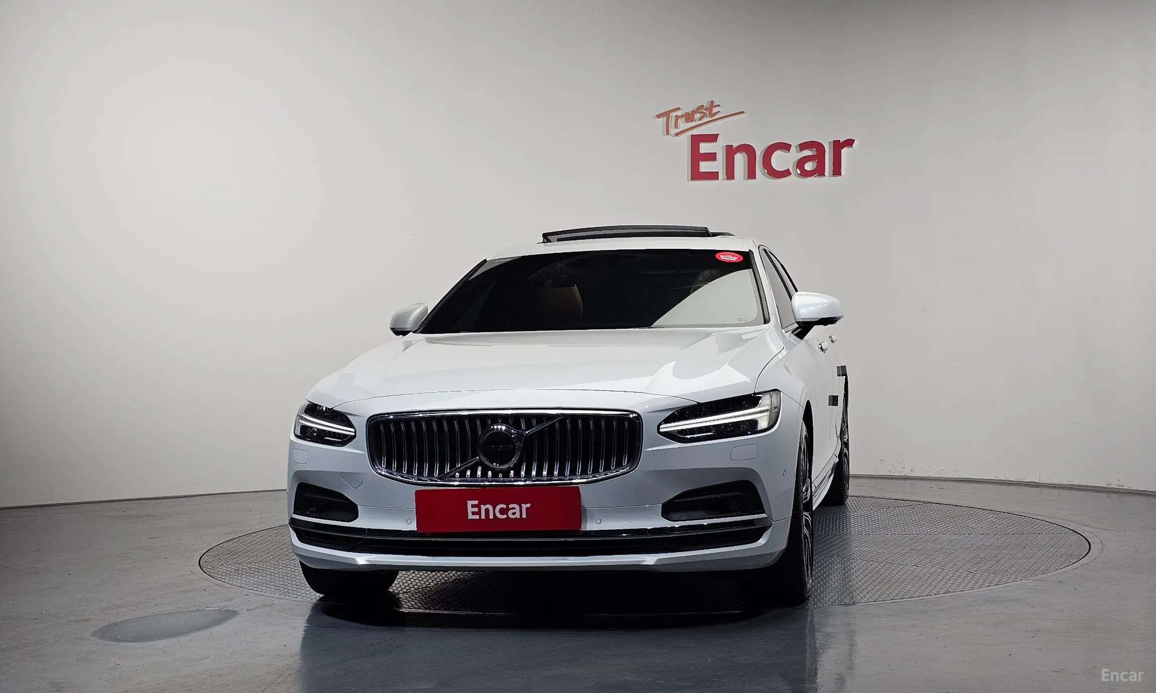 Volvo S90 превью 3