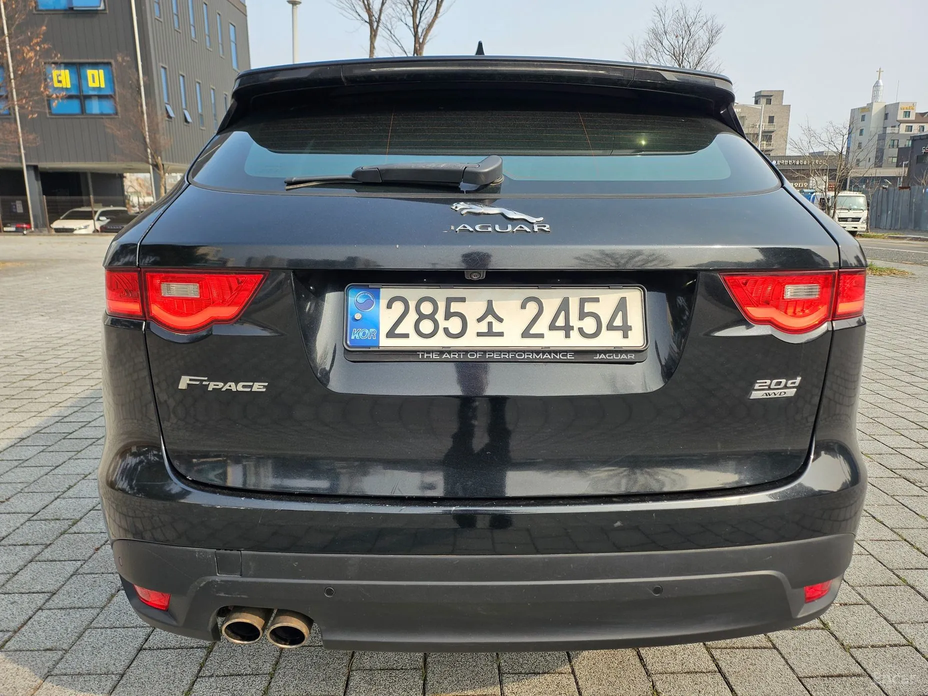 Jaguar F-PACE превью 7