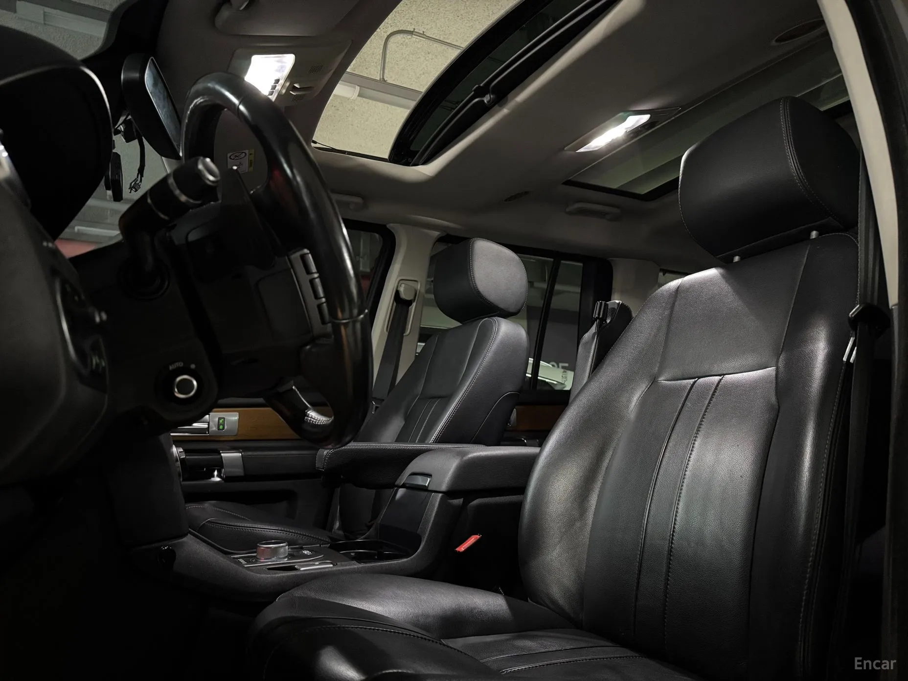 Land Rover Discovery 4 превью 19