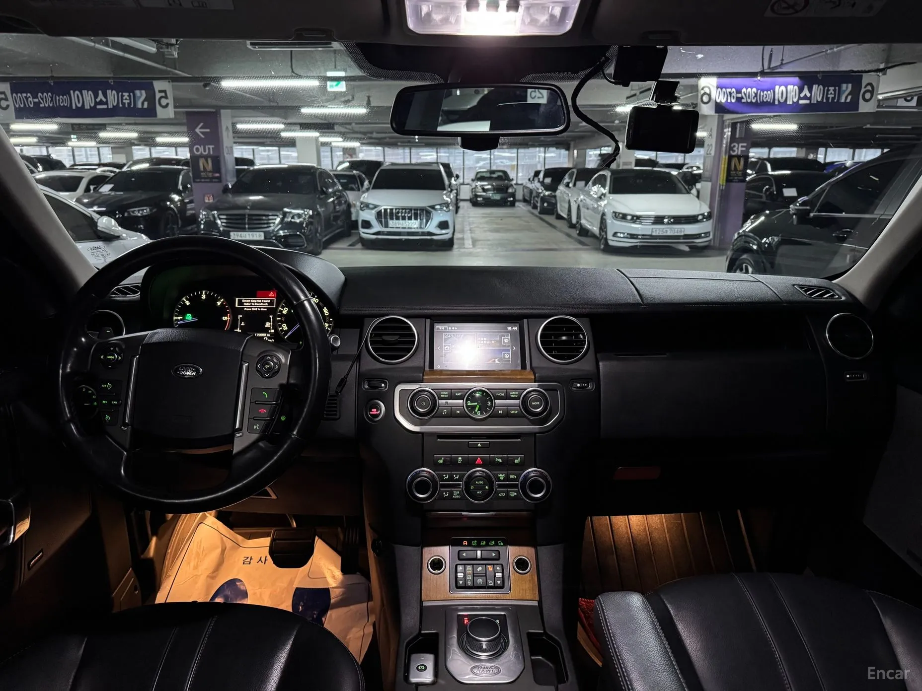 Land Rover Discovery 4 превью 8
