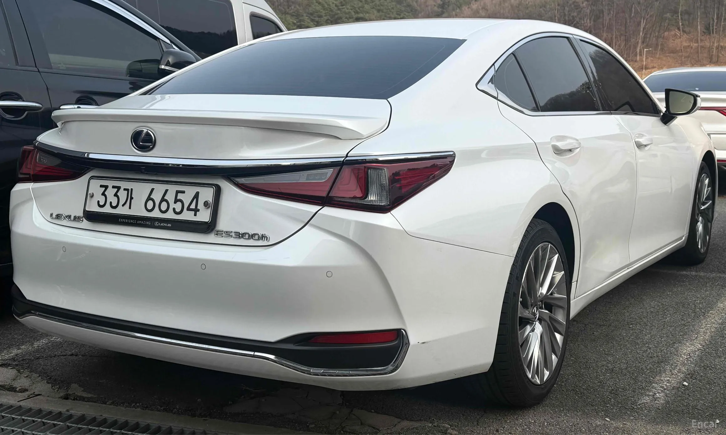 Lexus ES300h 7th Generation превью 3