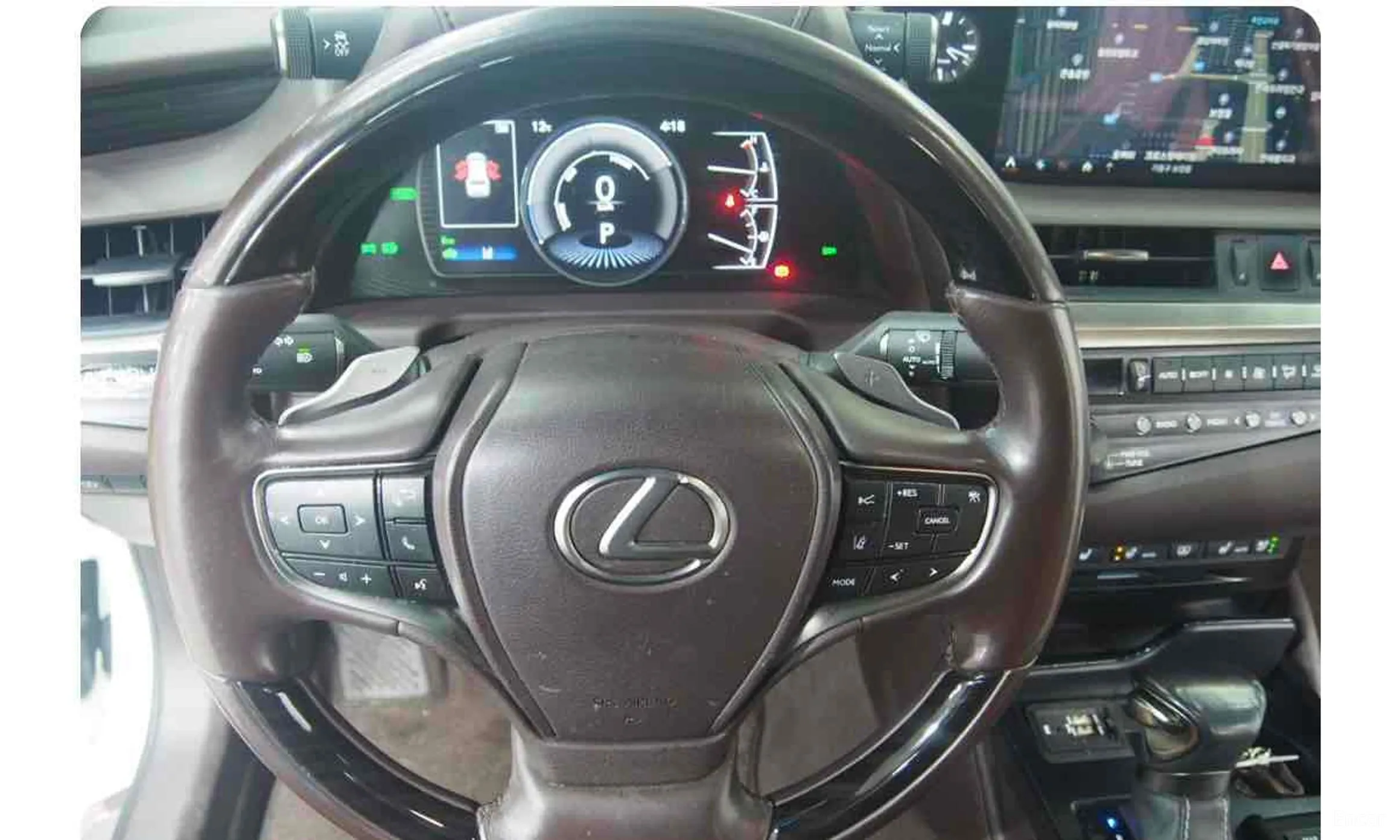 Lexus ES300h 7th Generation превью 6