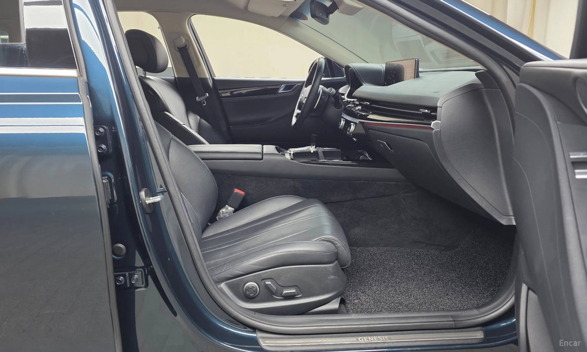 Genesis G80 (RG3) превью 11