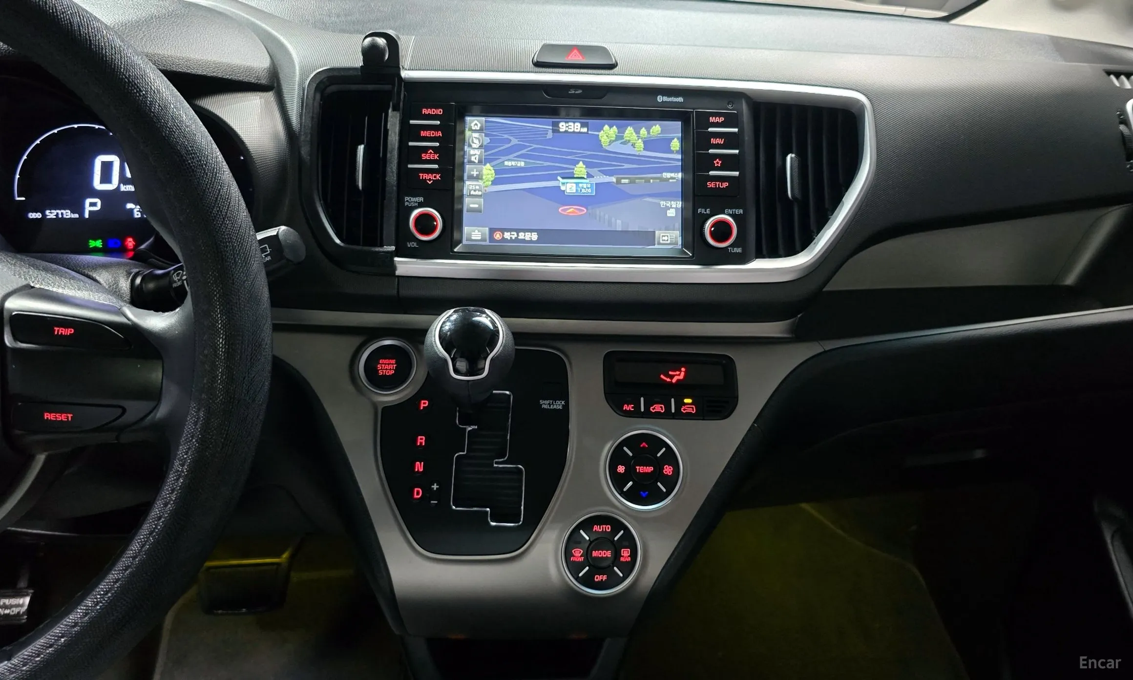 Kia Ray превью 16