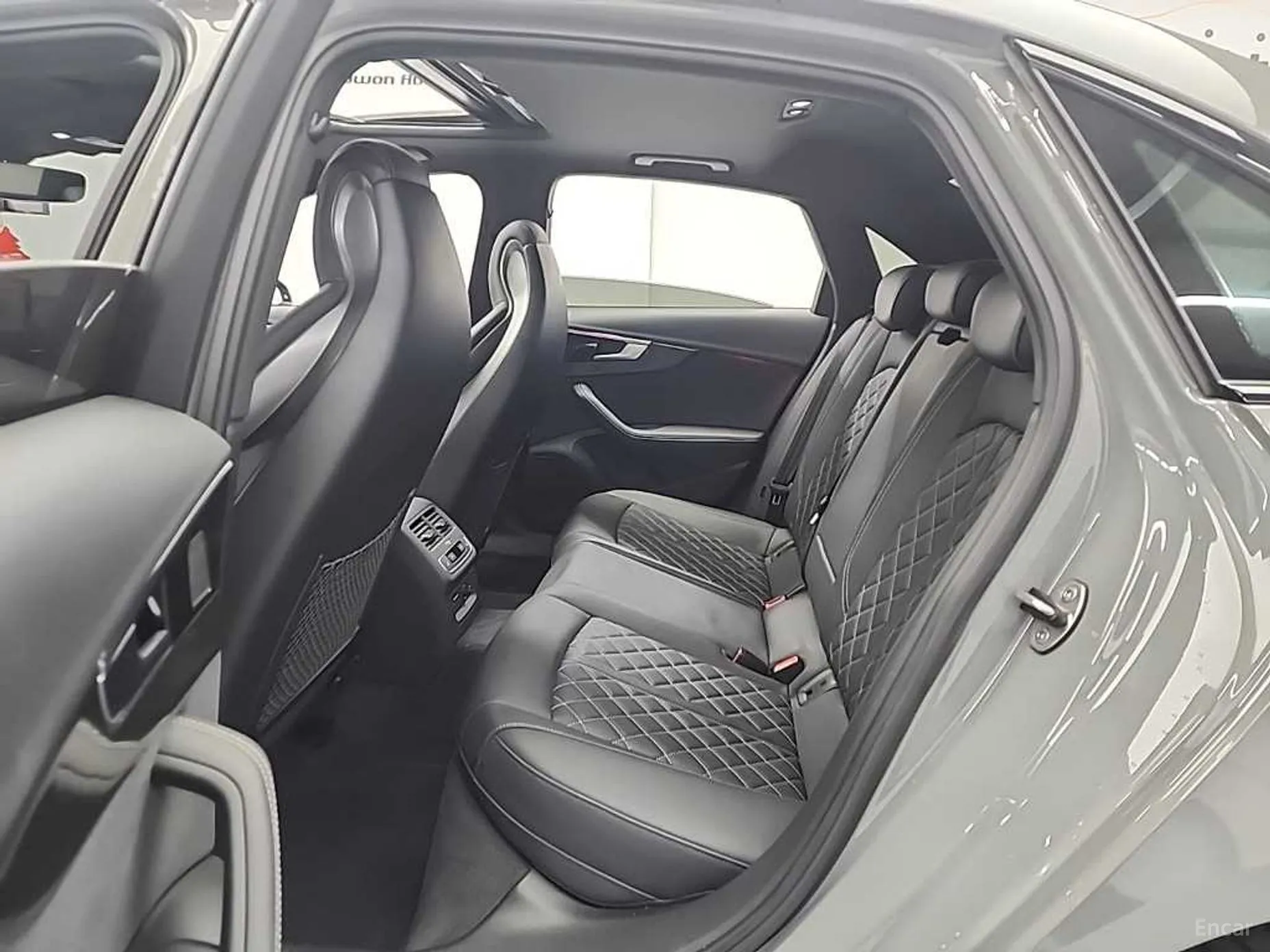 Audi S4 (B9) превью 12