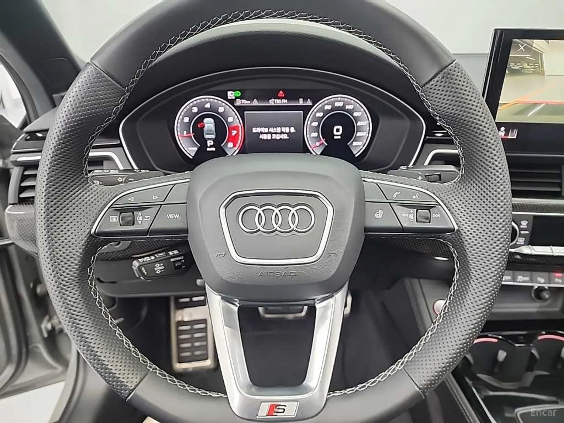 Audi S4 (B9) превью 9