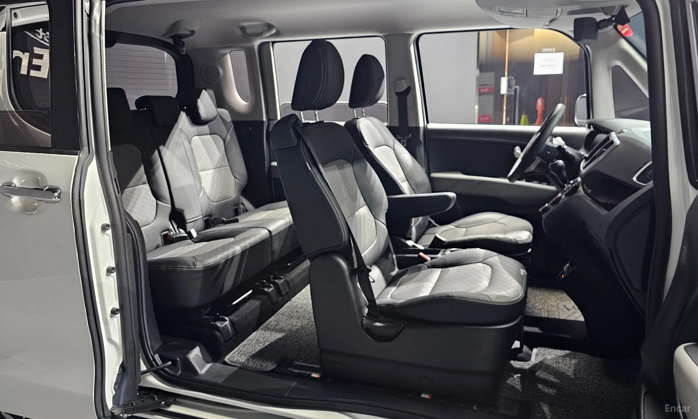Kia Ray превью 10