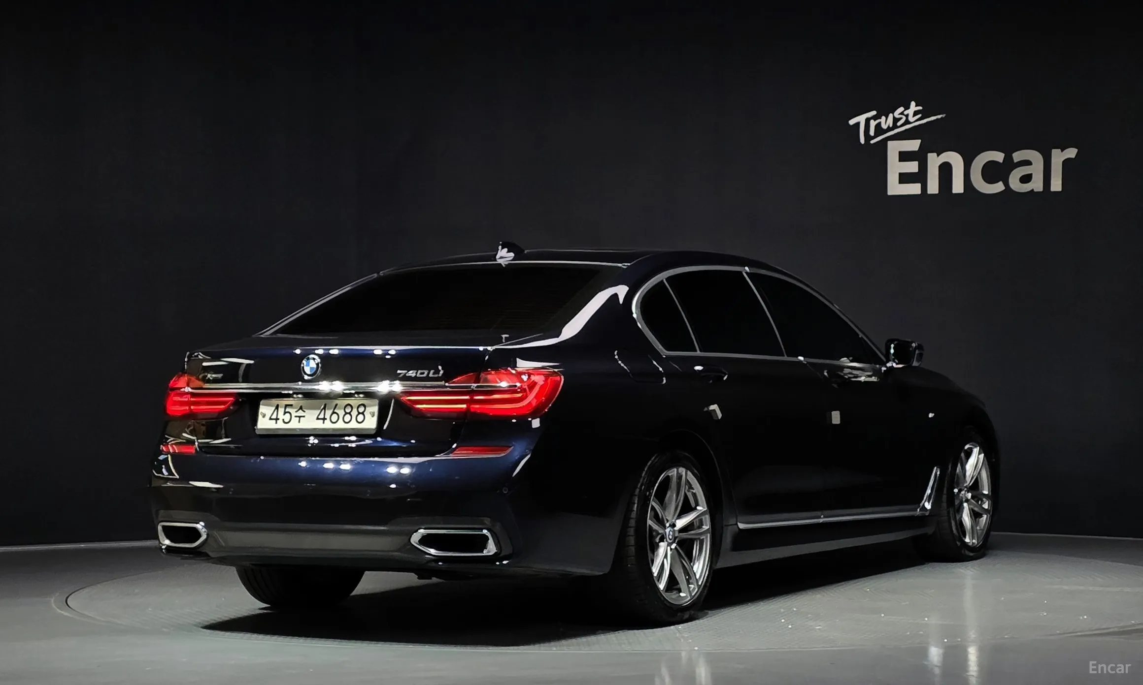 BMW 7 Series (G11)