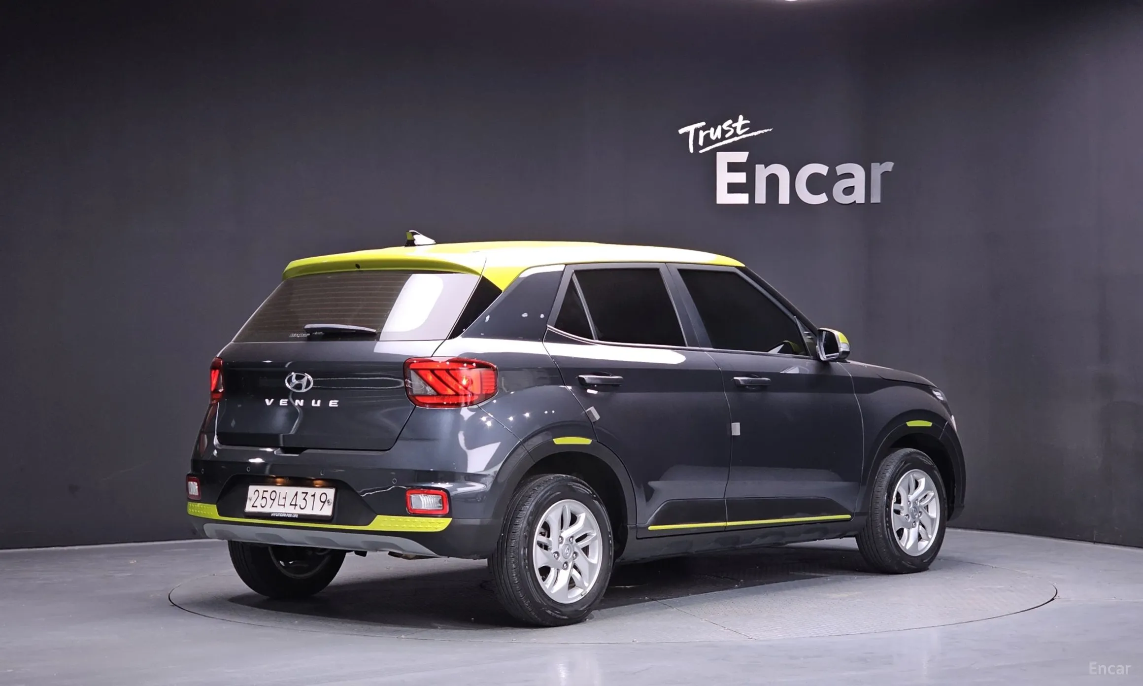 Hyundai Venue превью 2