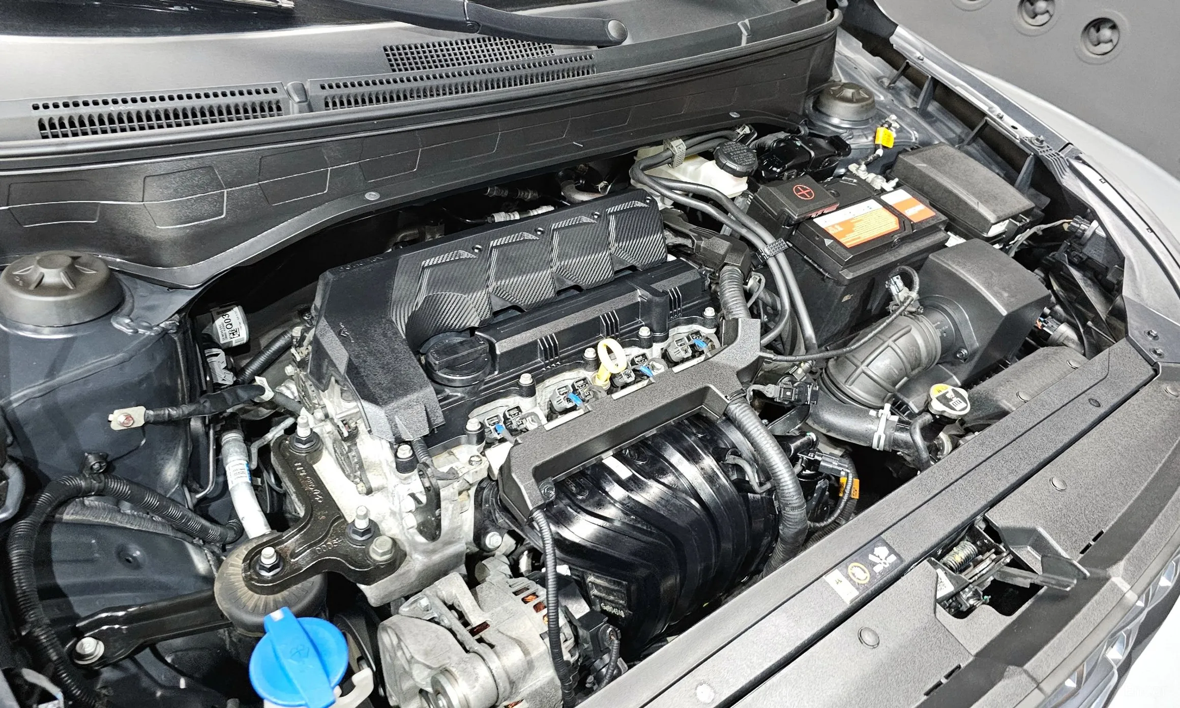 Hyundai Venue превью 6