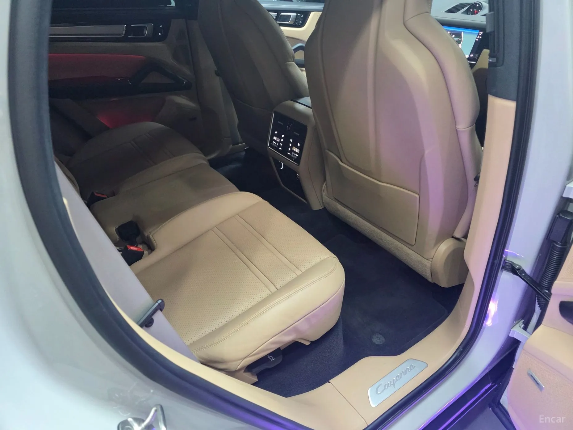 Porsche Cayenne (PO536) превью 13