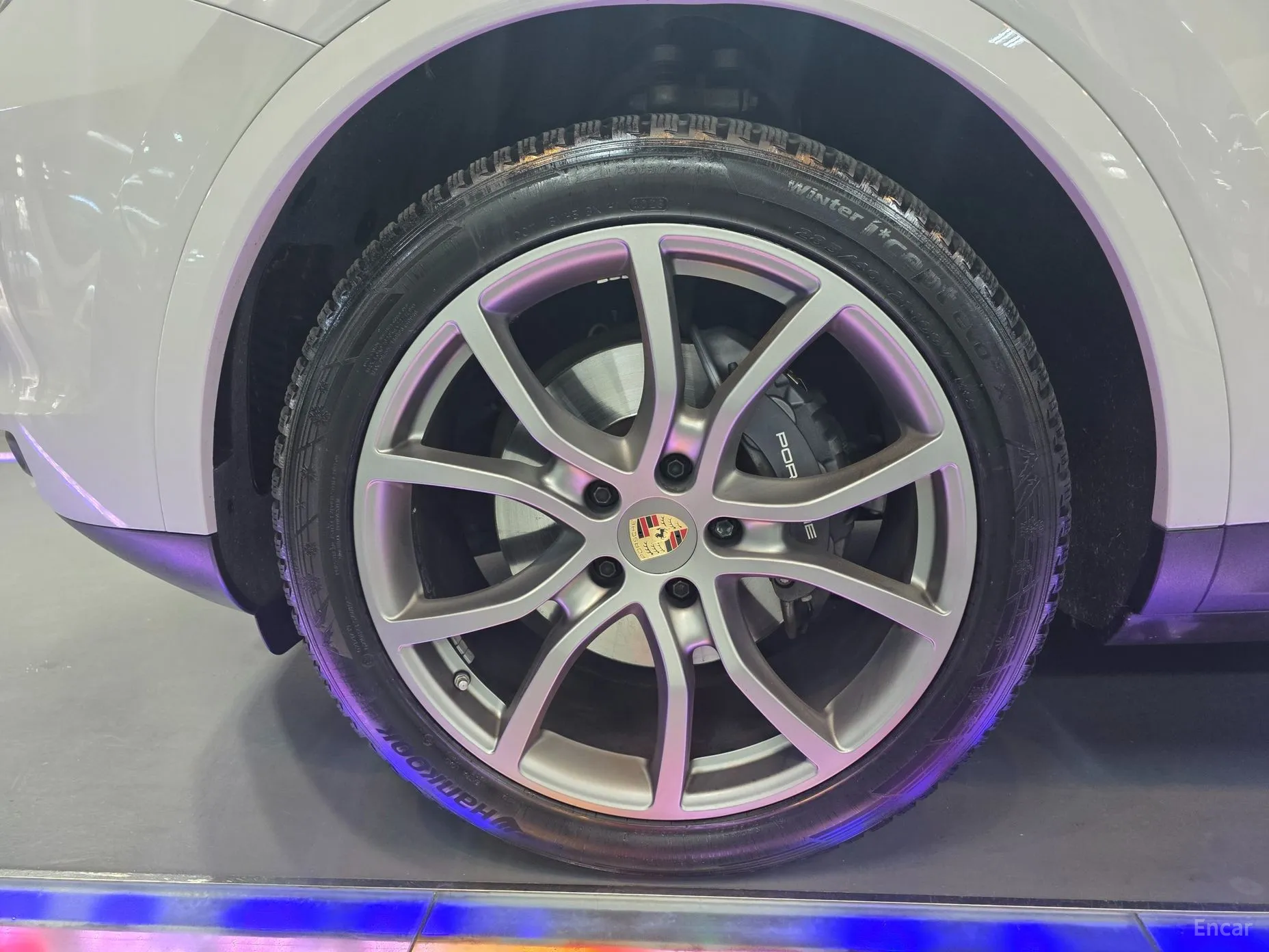 Porsche Cayenne (PO536) превью 5