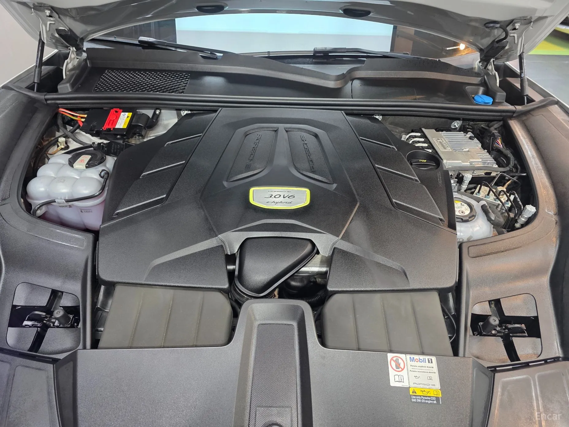 Porsche Cayenne (PO536) превью 6