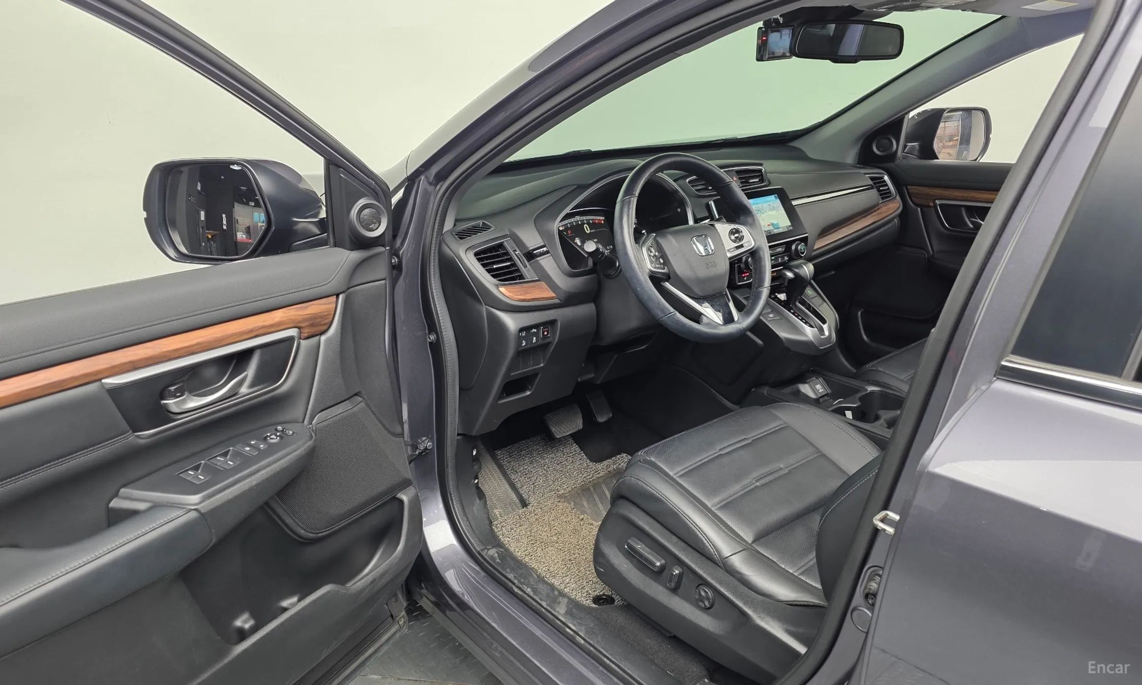 Honda CR-V 5th generation превью 10