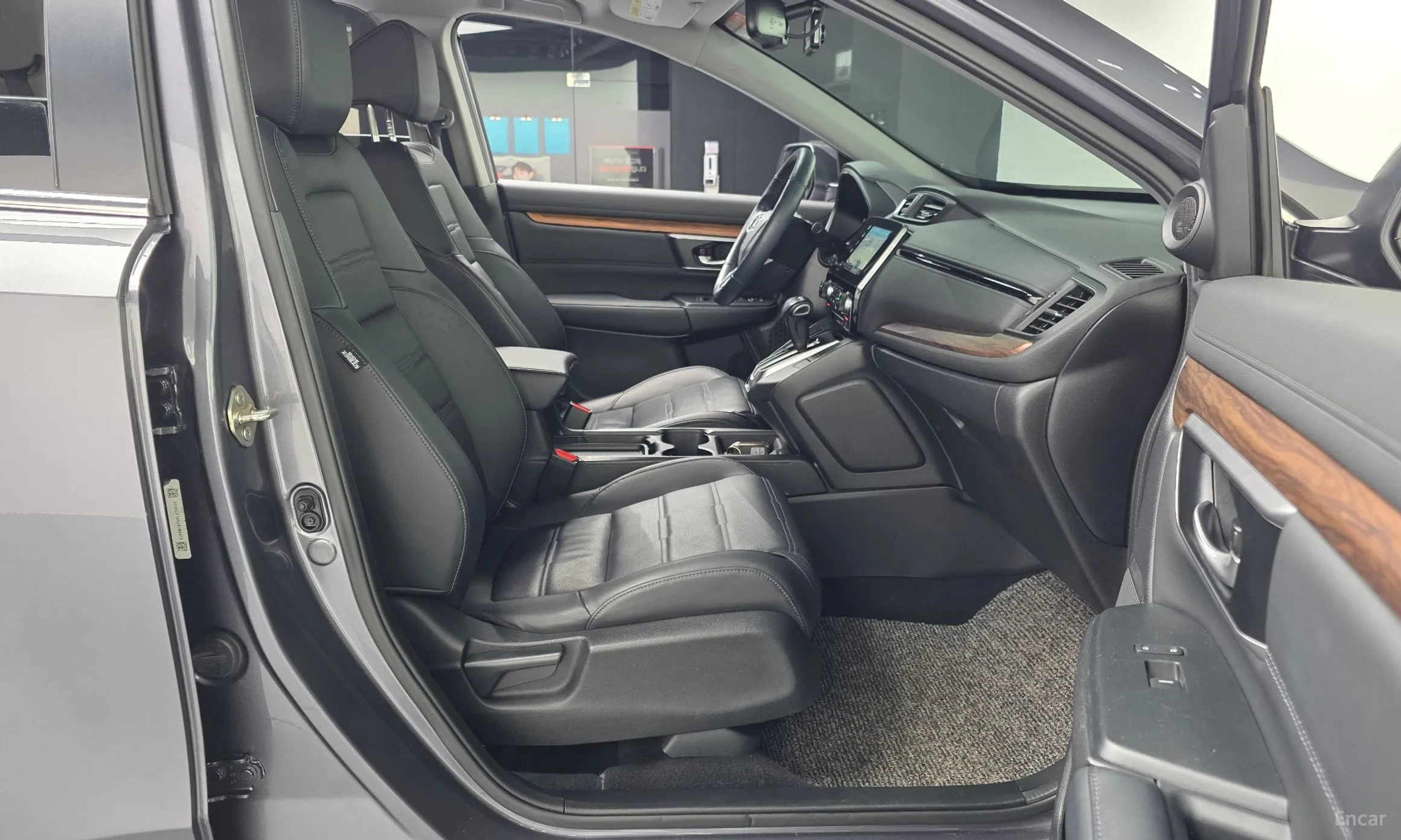 Honda CR-V 5th generation превью 11