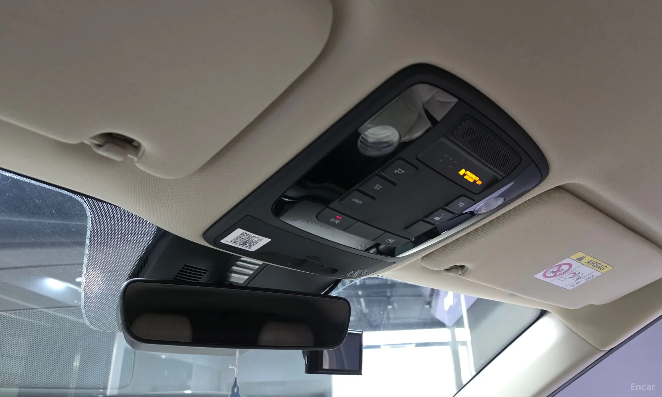 Kia Carnival Gen 4 превью 19