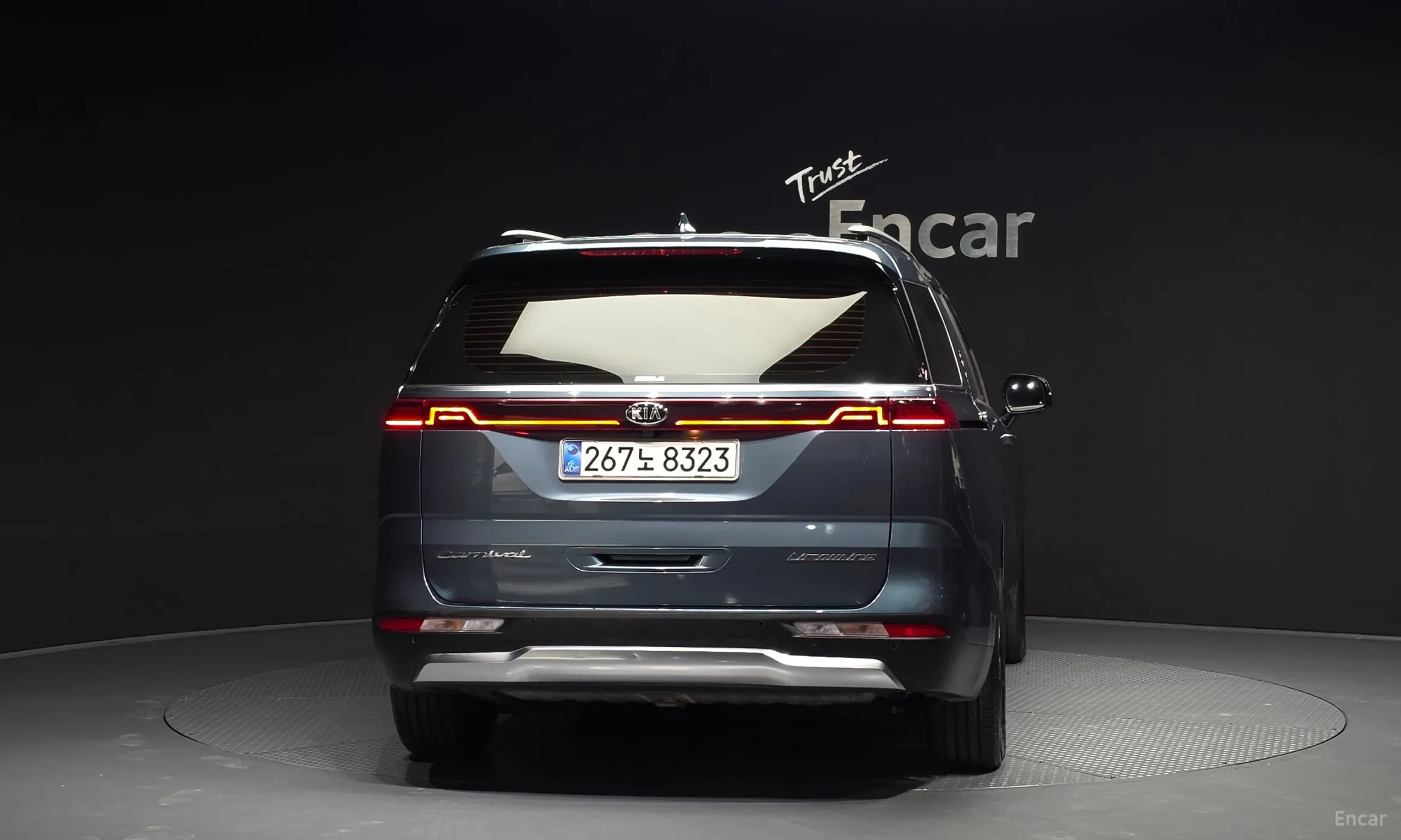 Kia Carnival Gen 4 превью 4