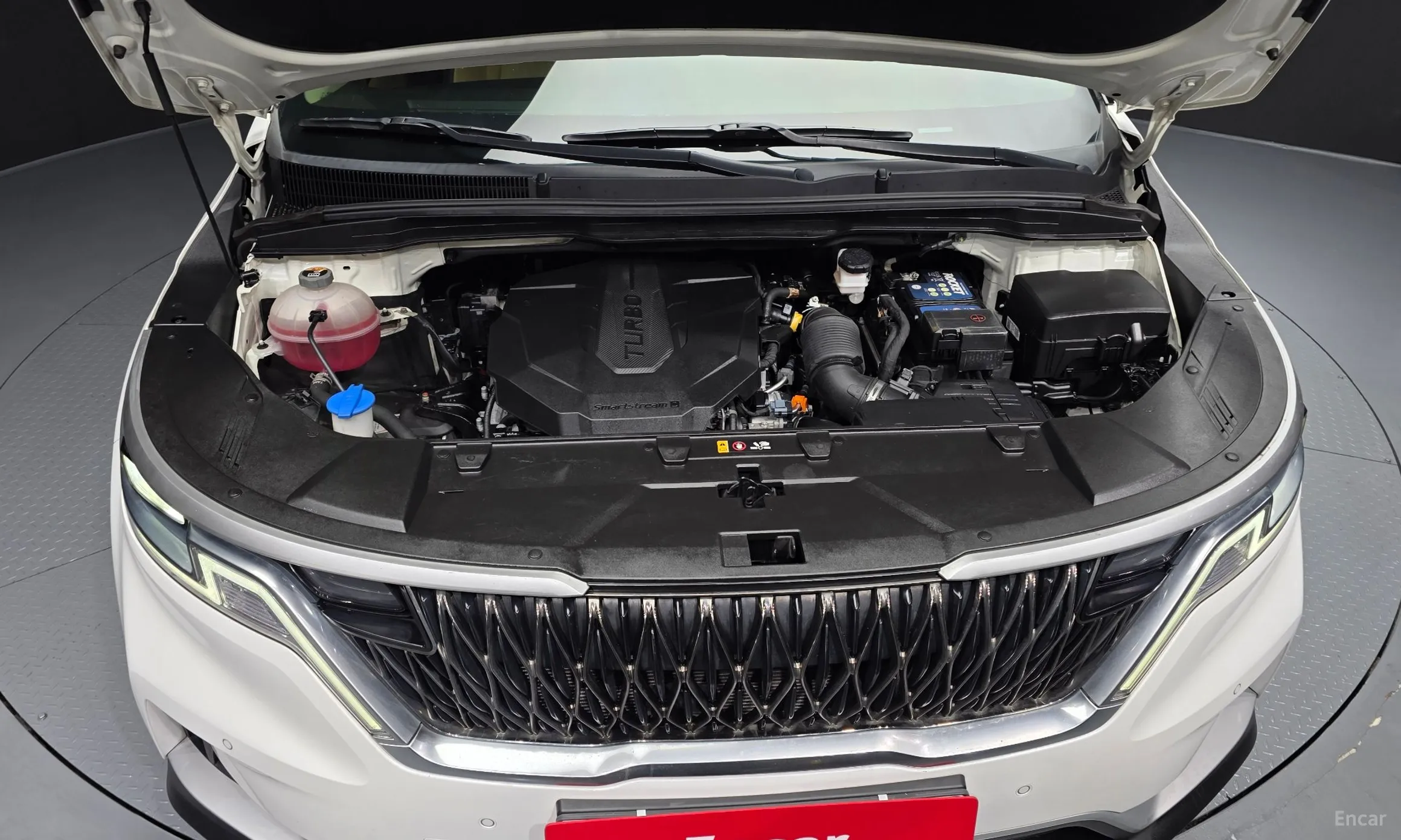 Kia Carnival Gen 4 превью 6