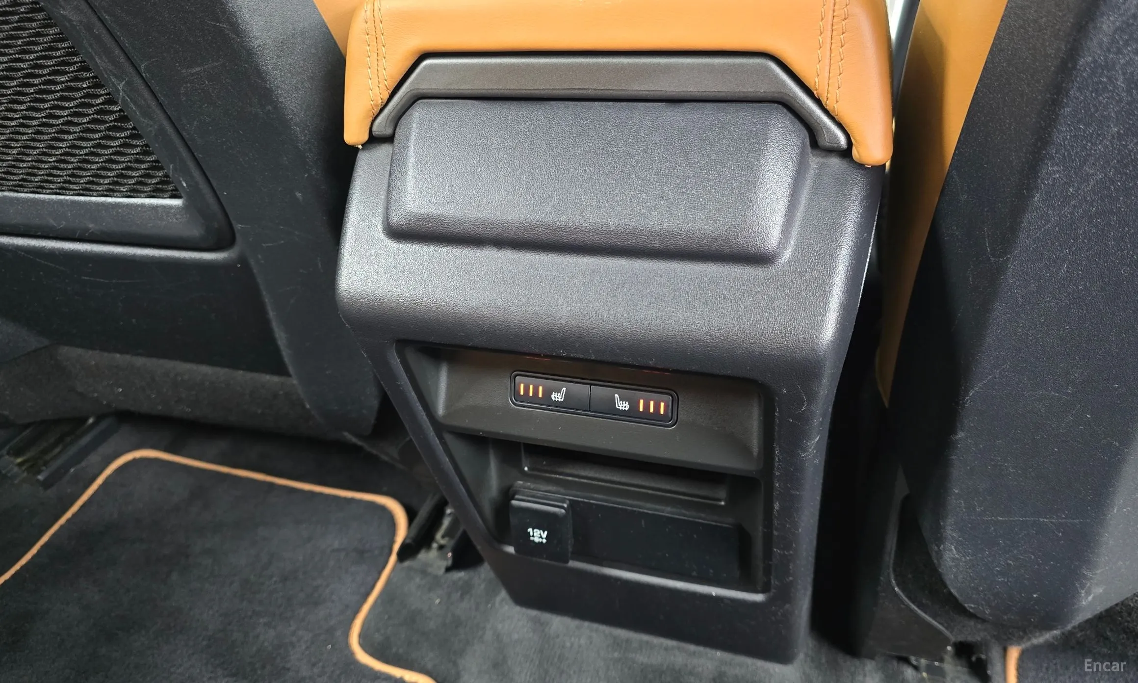 Land Rover Discovery Sports превью 19