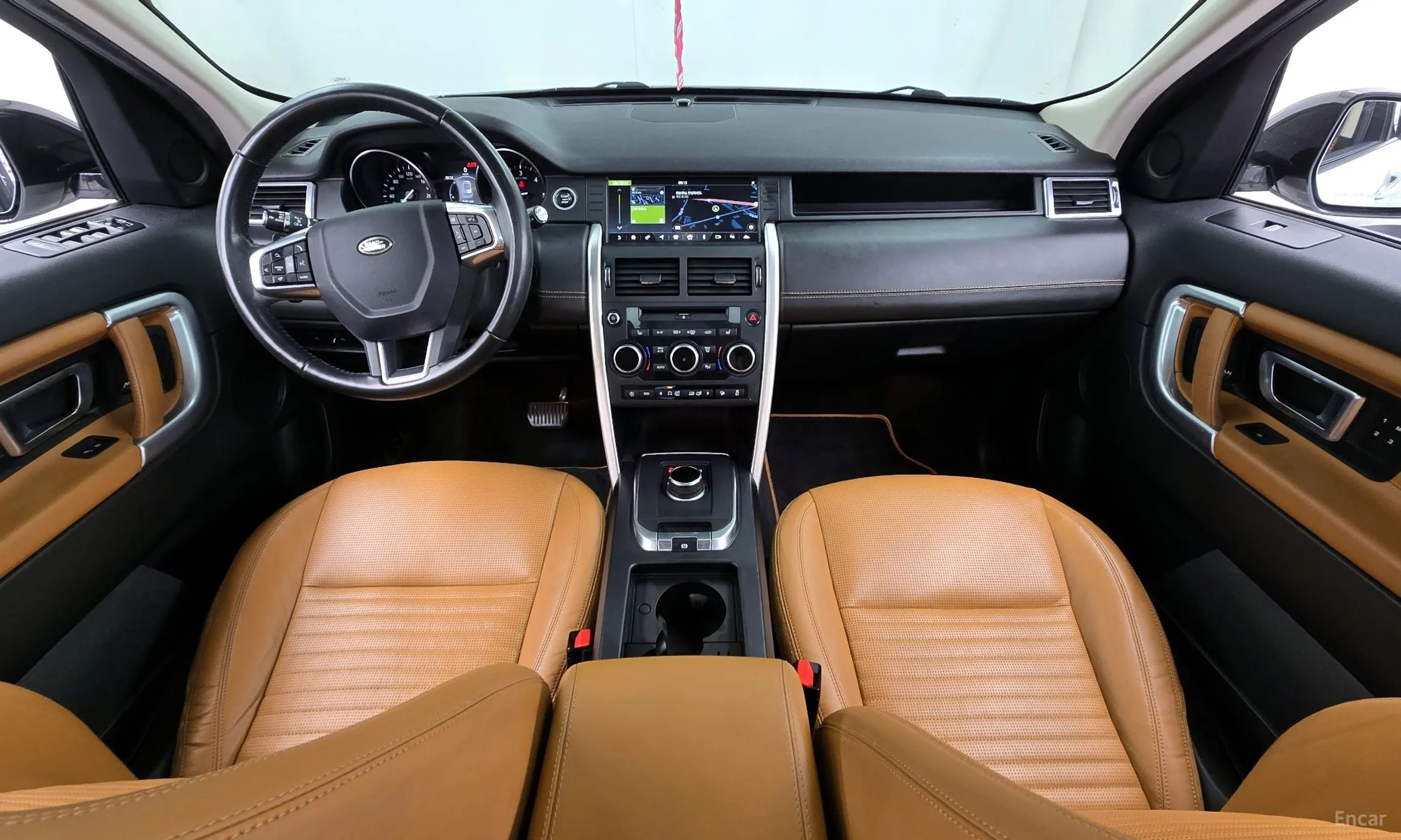 Land Rover Discovery Sports превью 7