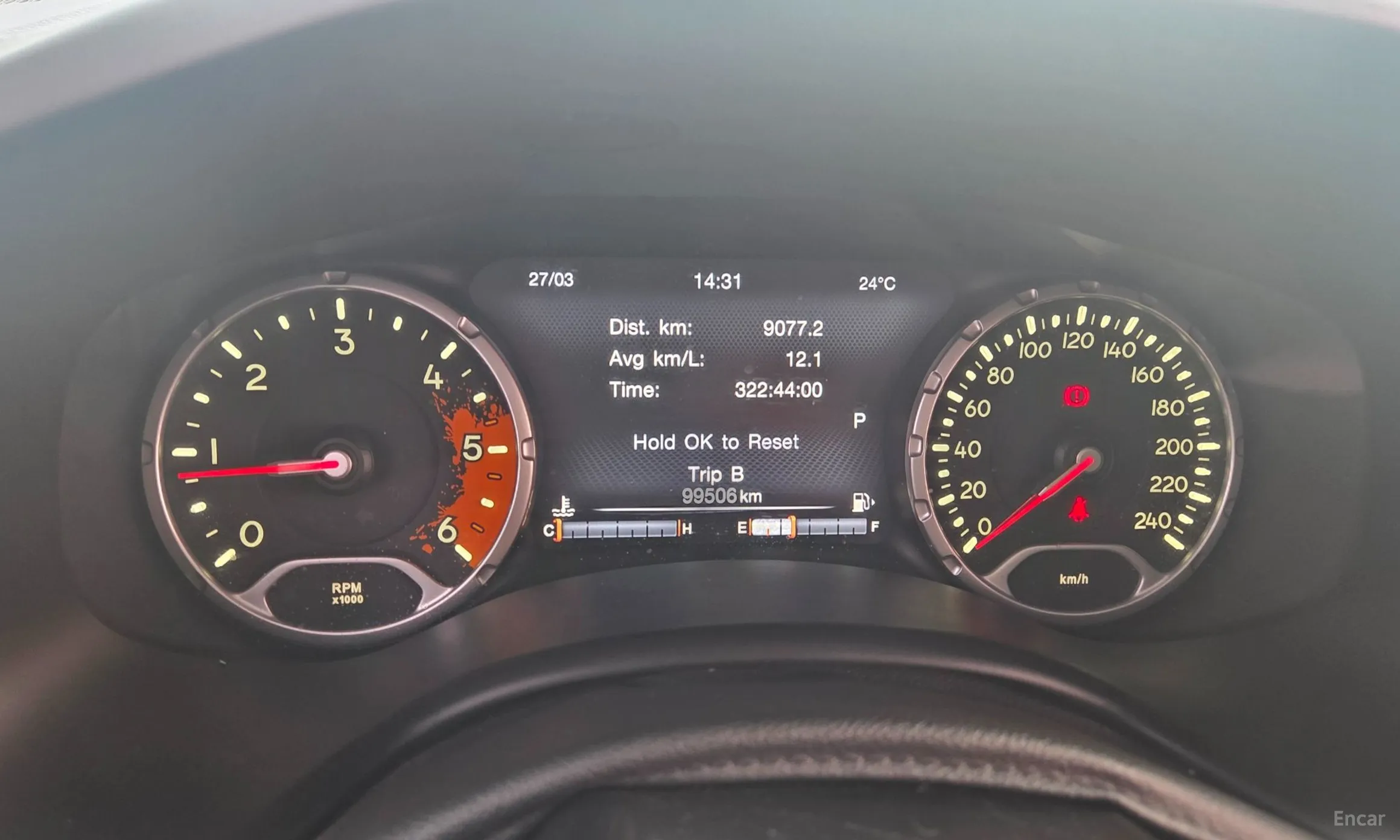 Jeep Renegade превью 12