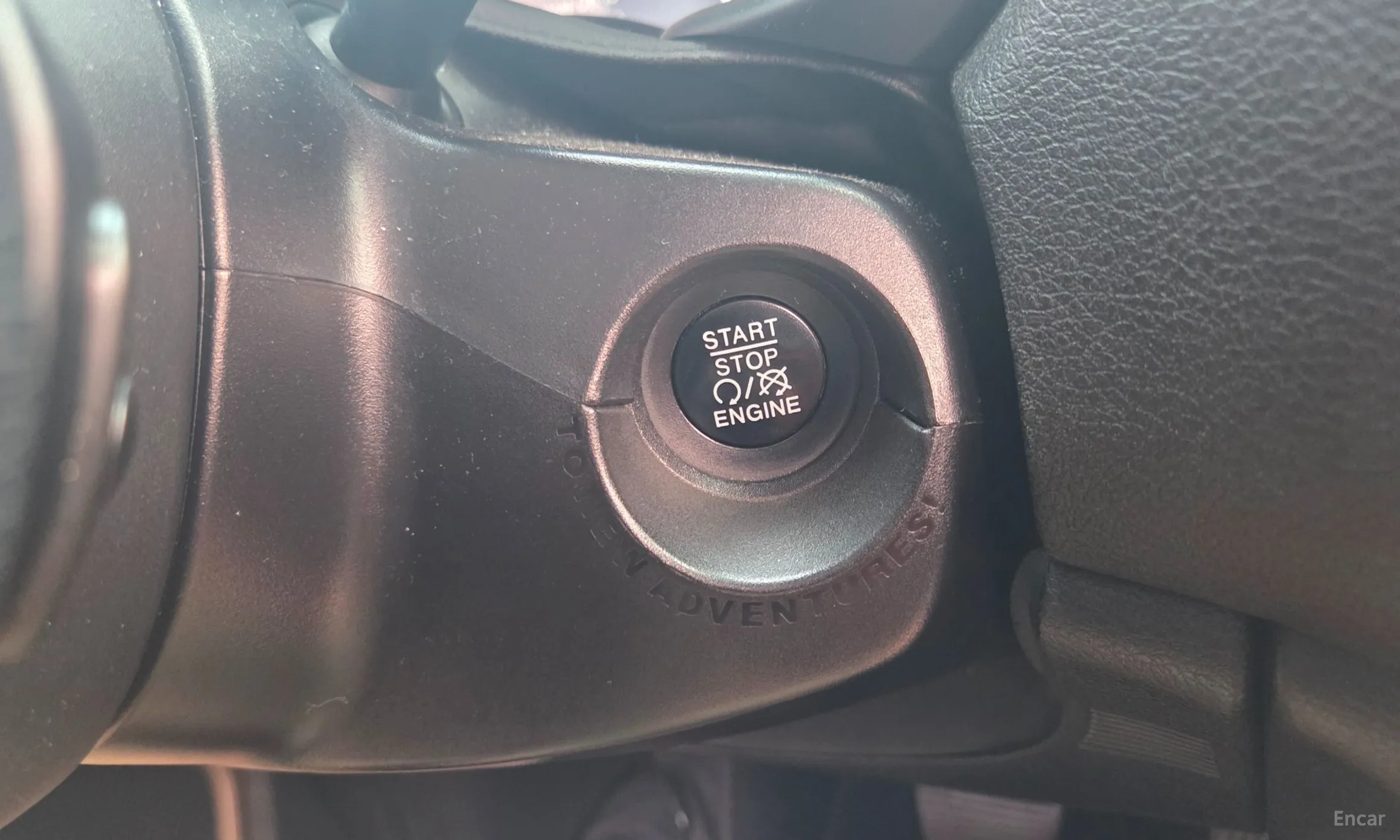Jeep Renegade превью 14