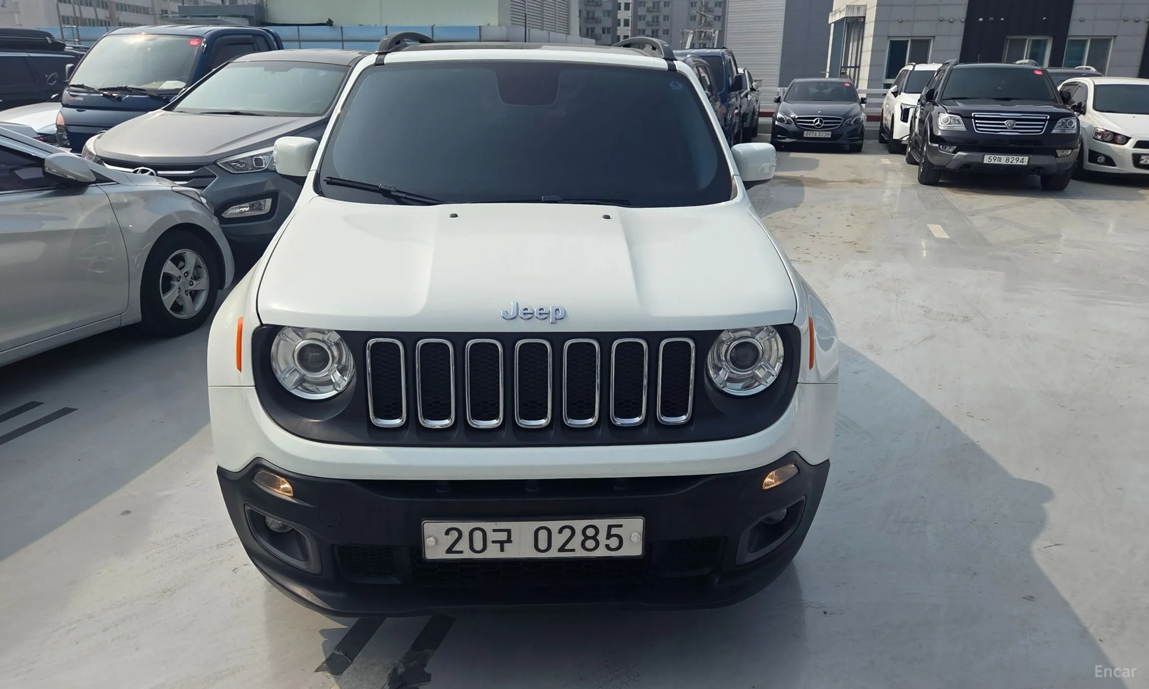 Jeep Renegade превью 3
