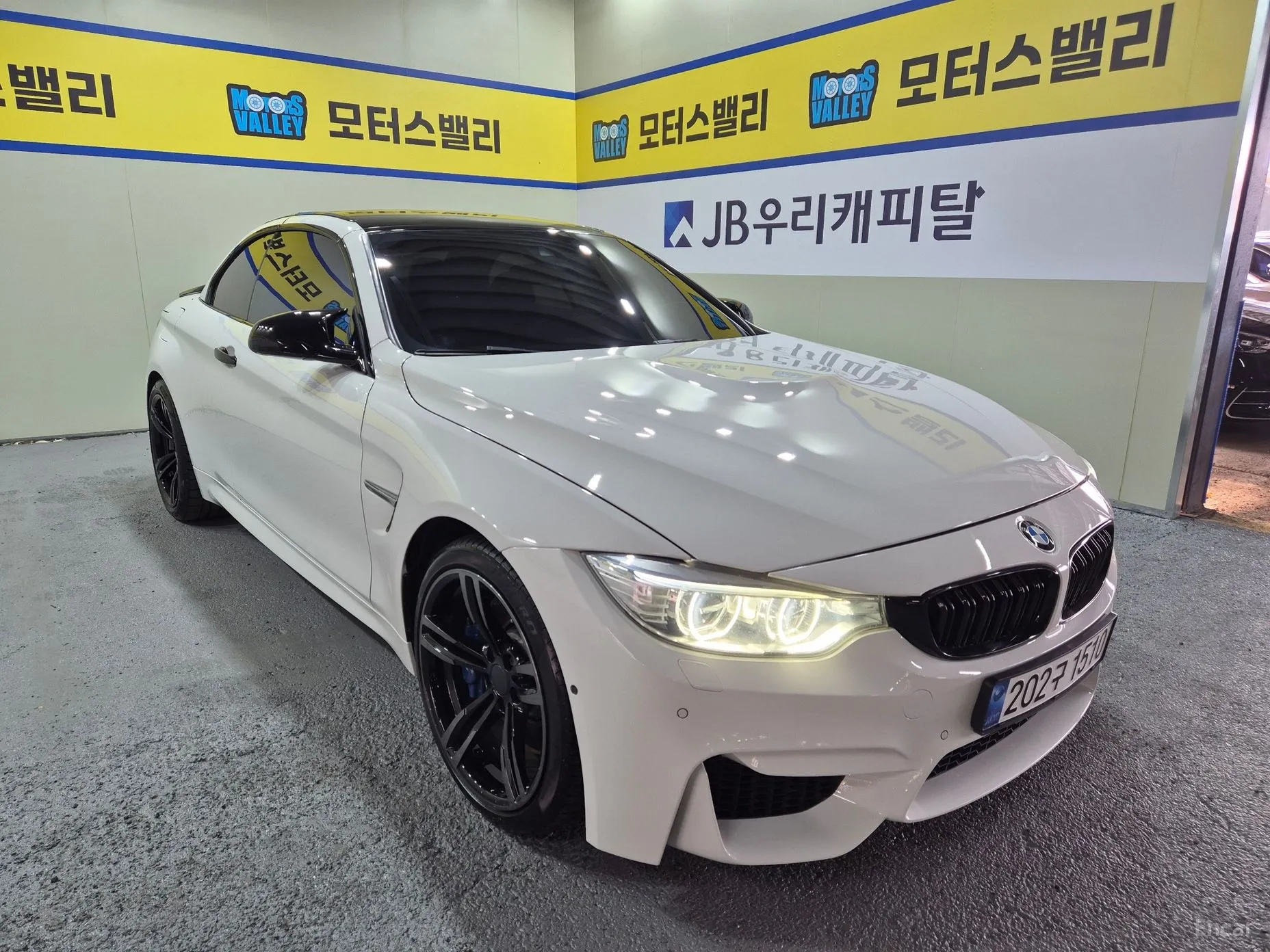 BMW M4 (F82)