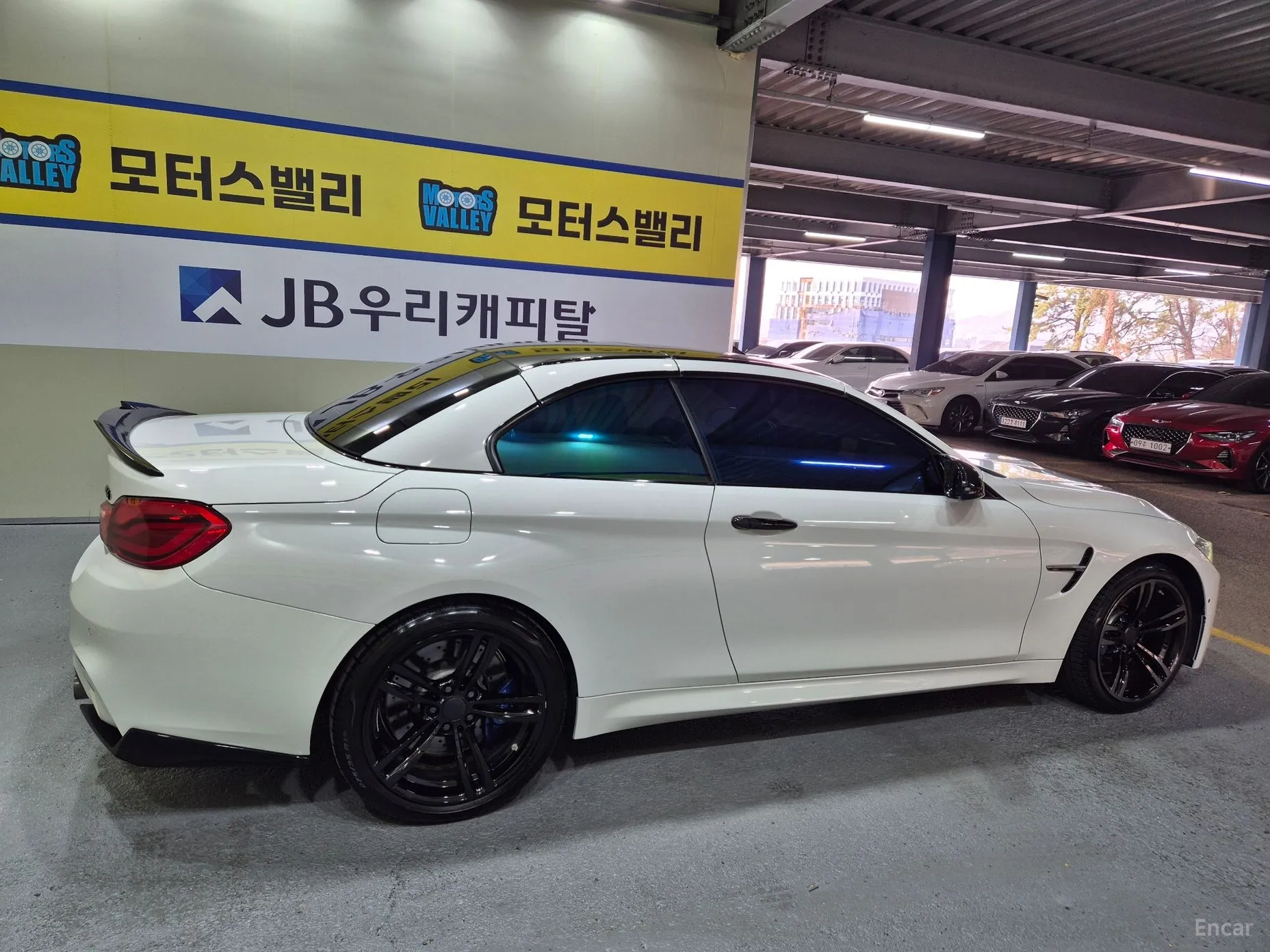 BMW M4 (F82) превью 4