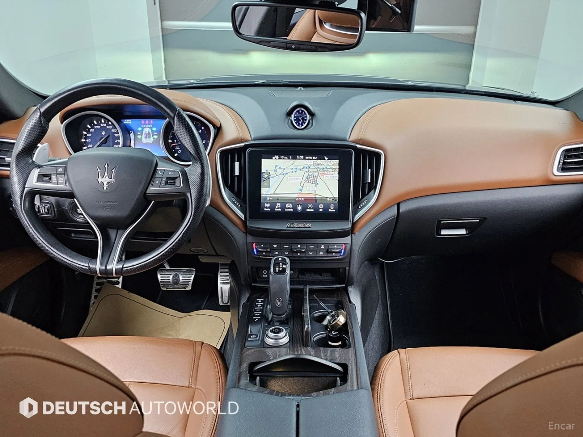 Maserati Ghibli превью 7