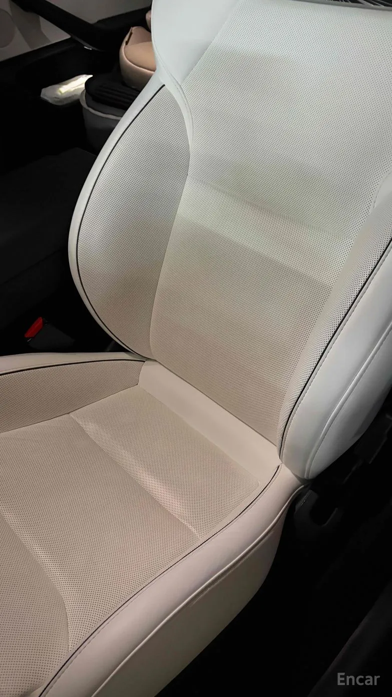 Tesla Model 3 превью 10