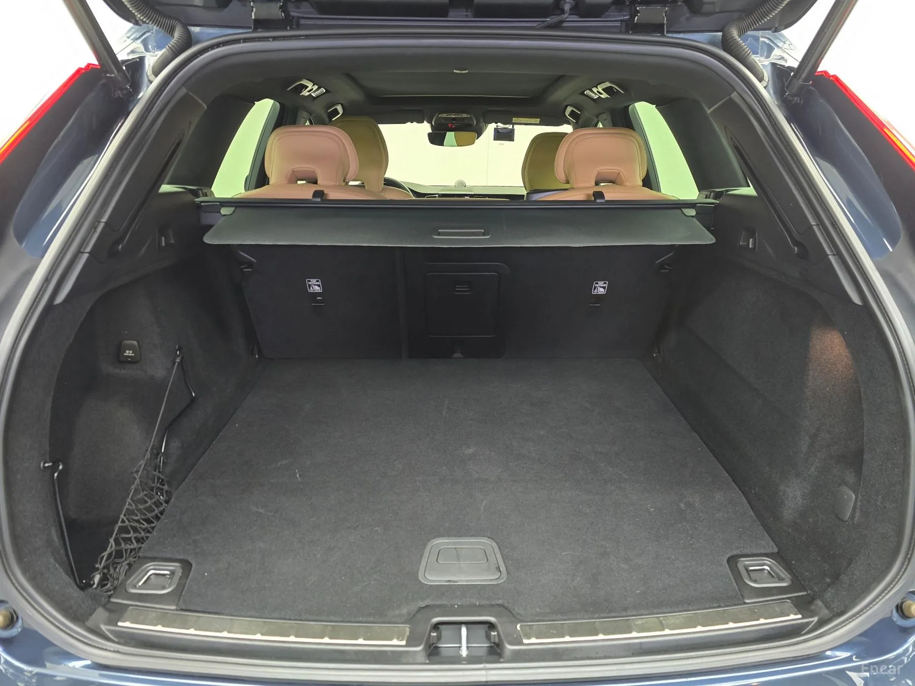 Volvo XC60 Gen 2 превью 13