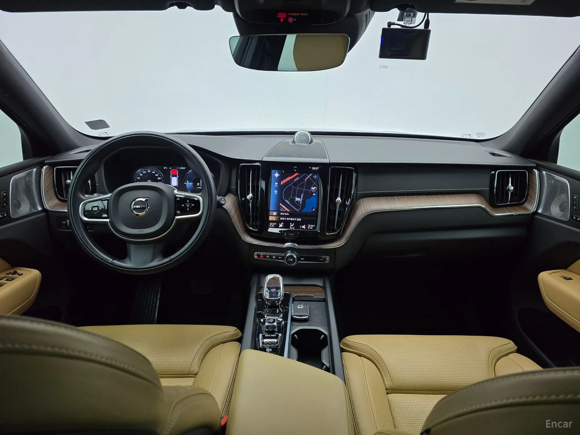 Volvo XC60 Gen 2 превью 7
