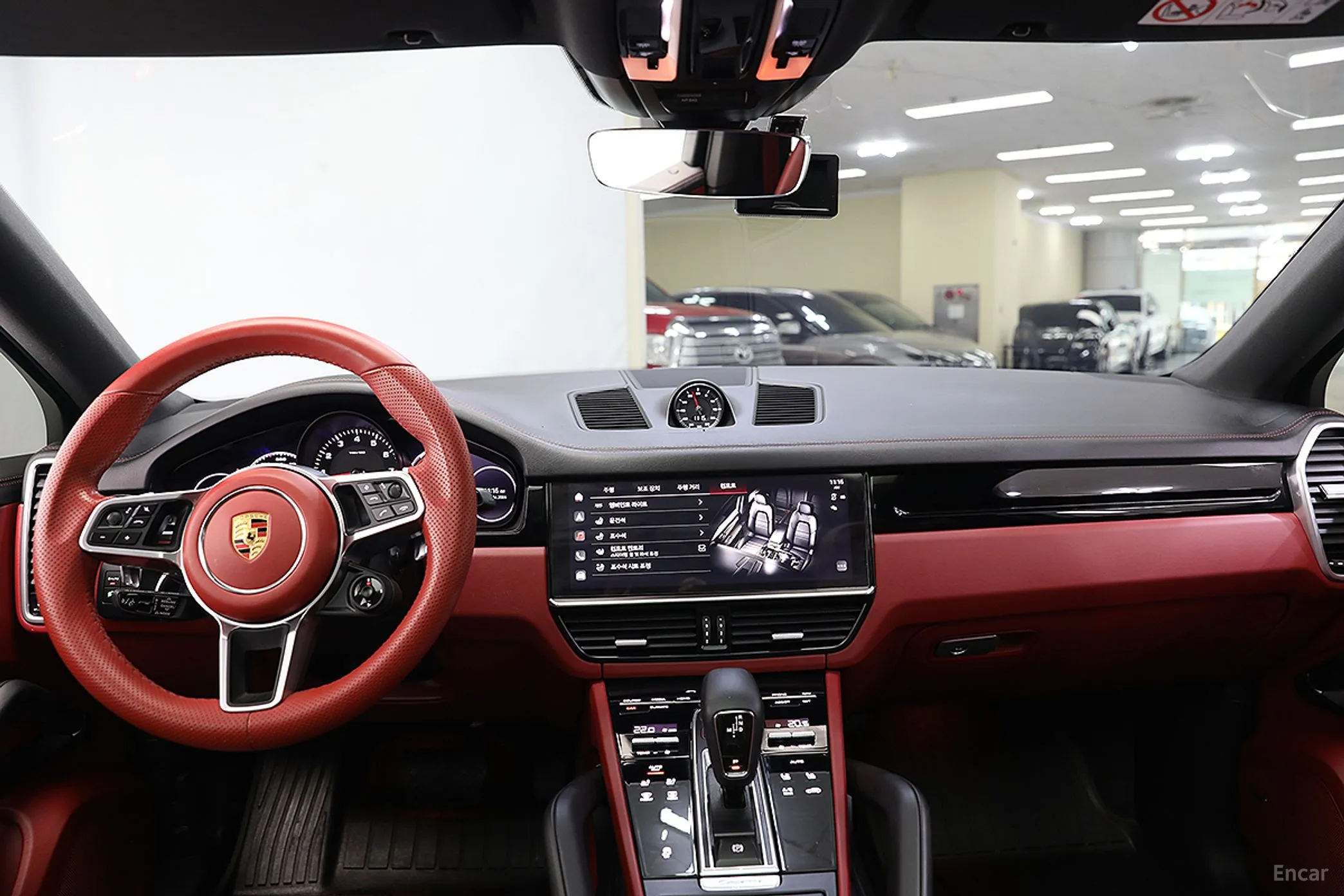 Porsche Cayenne (PO536) превью 18