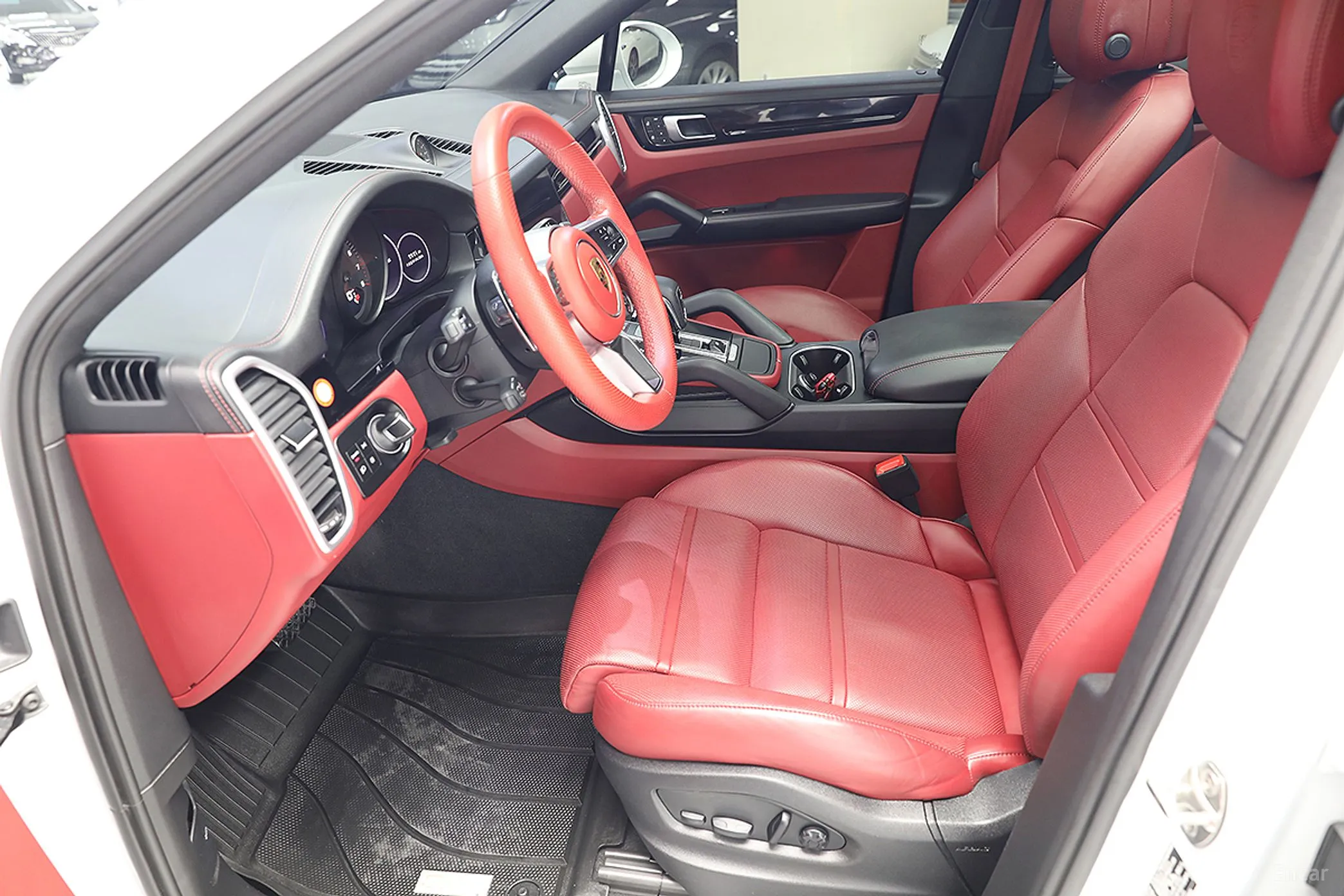 Porsche Cayenne (PO536) превью 7