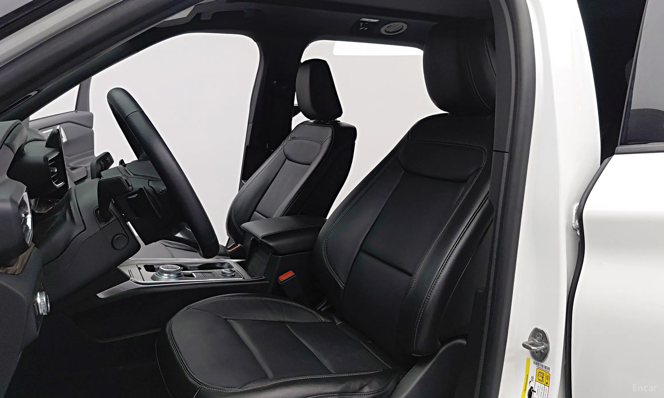 Ford Explorer 6th Generation превью 12