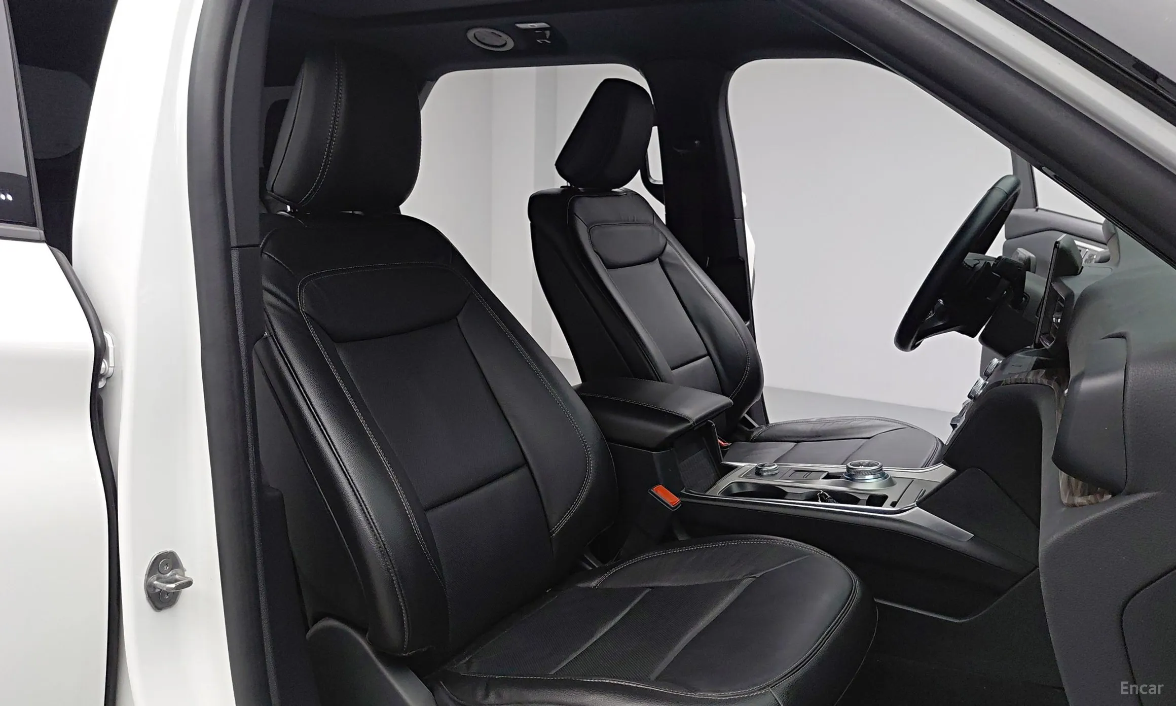 Ford Explorer 6th Generation превью 13
