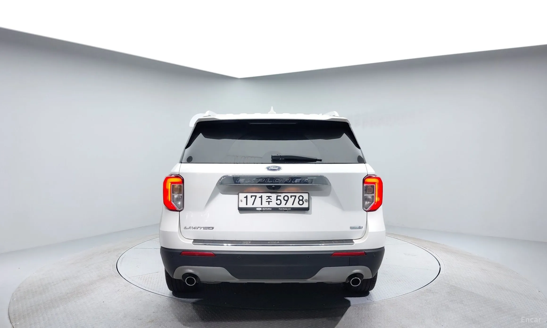 Ford Explorer 6th Generation превью 4