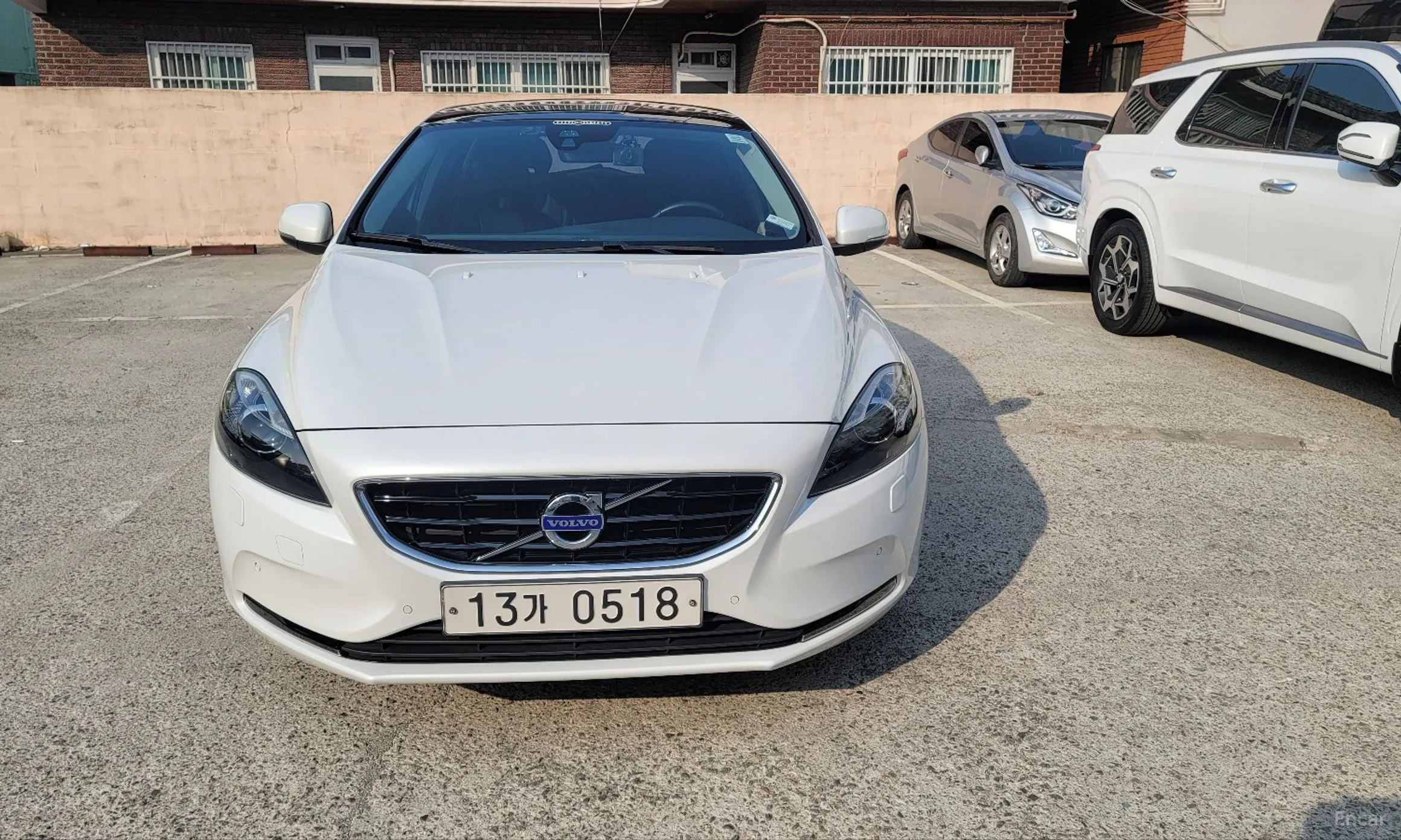 Volvo V40 превью 3