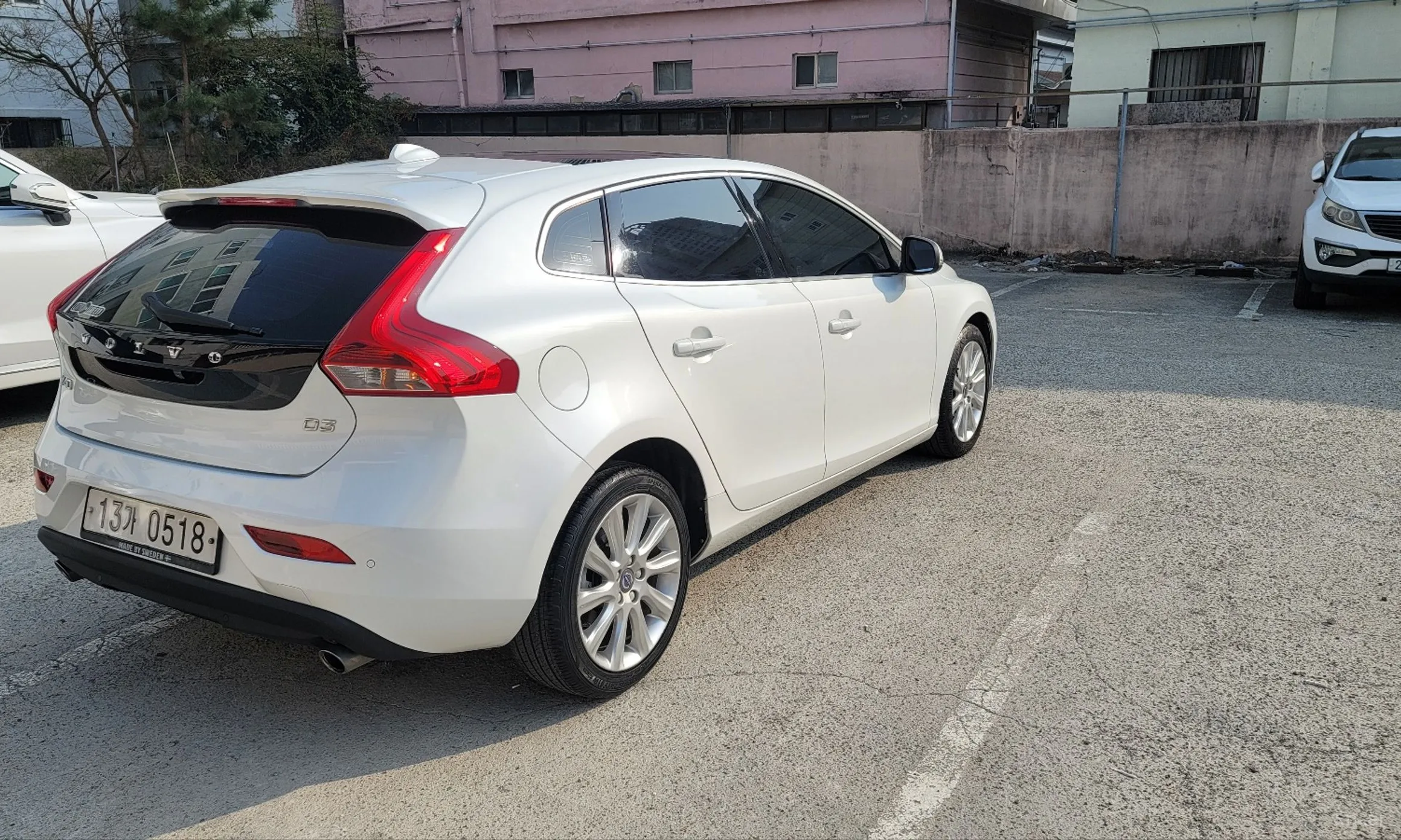 Volvo V40 превью 5
