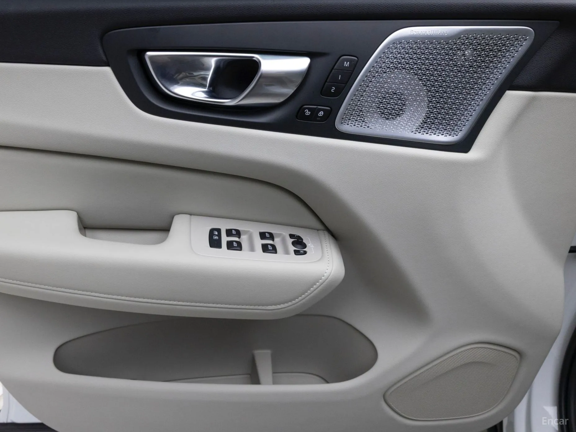 Volvo XC60 Gen 2 превью 16